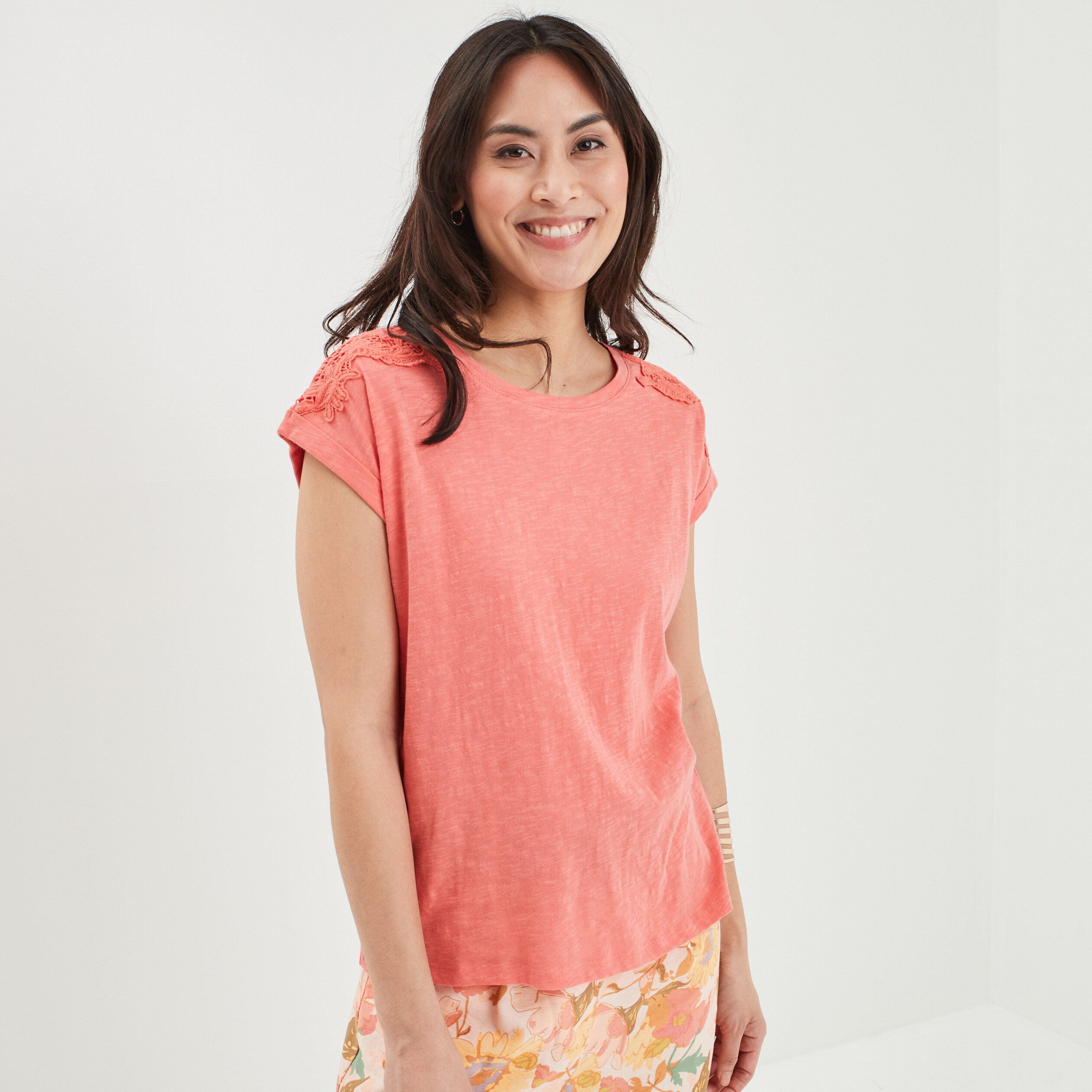 T-shirt manches courtes effet macramé rose corail femme | La Halle