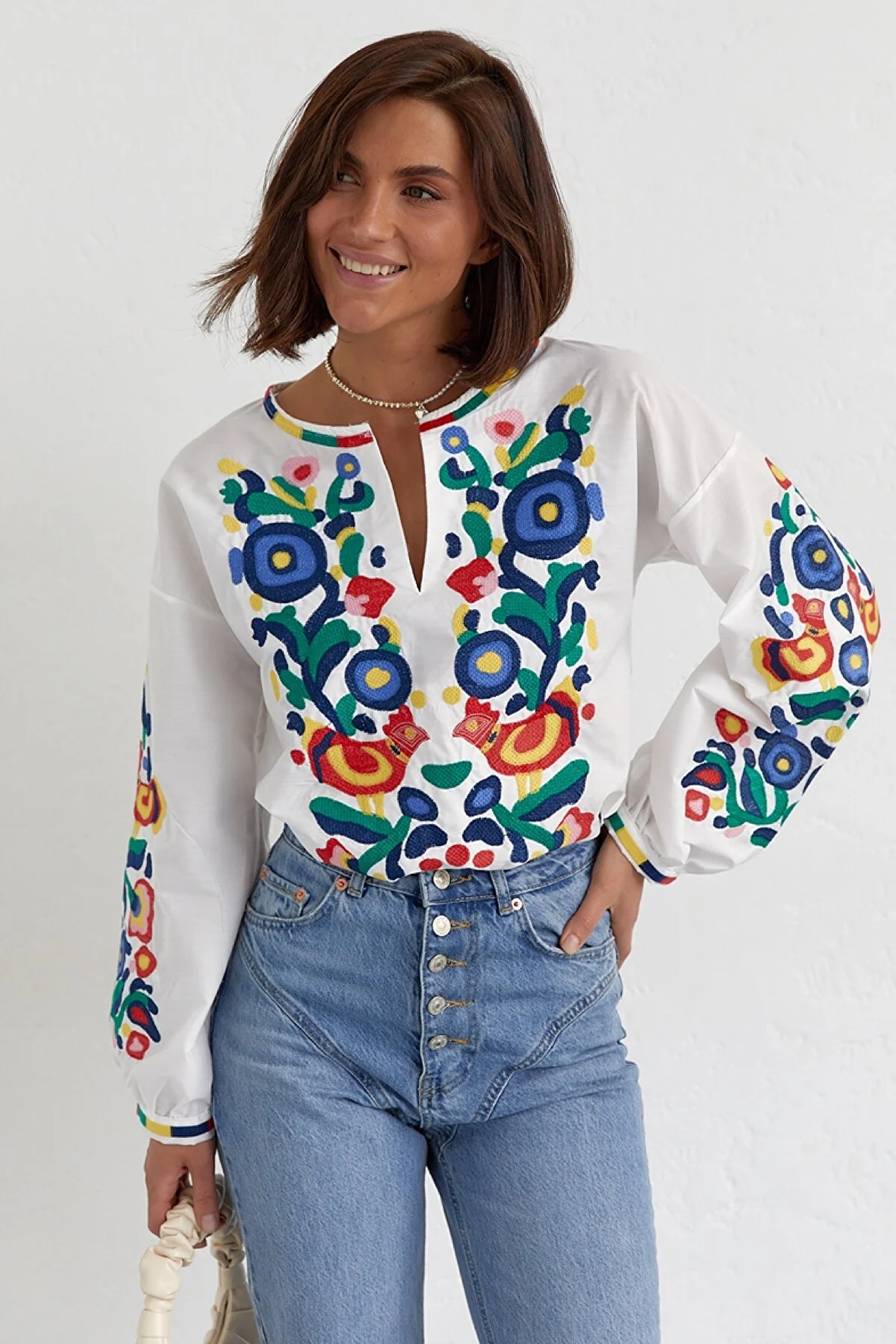 FEMELLE  Vollständig besticktes Design-Vintage-Bluse für Damen der neuen Saison