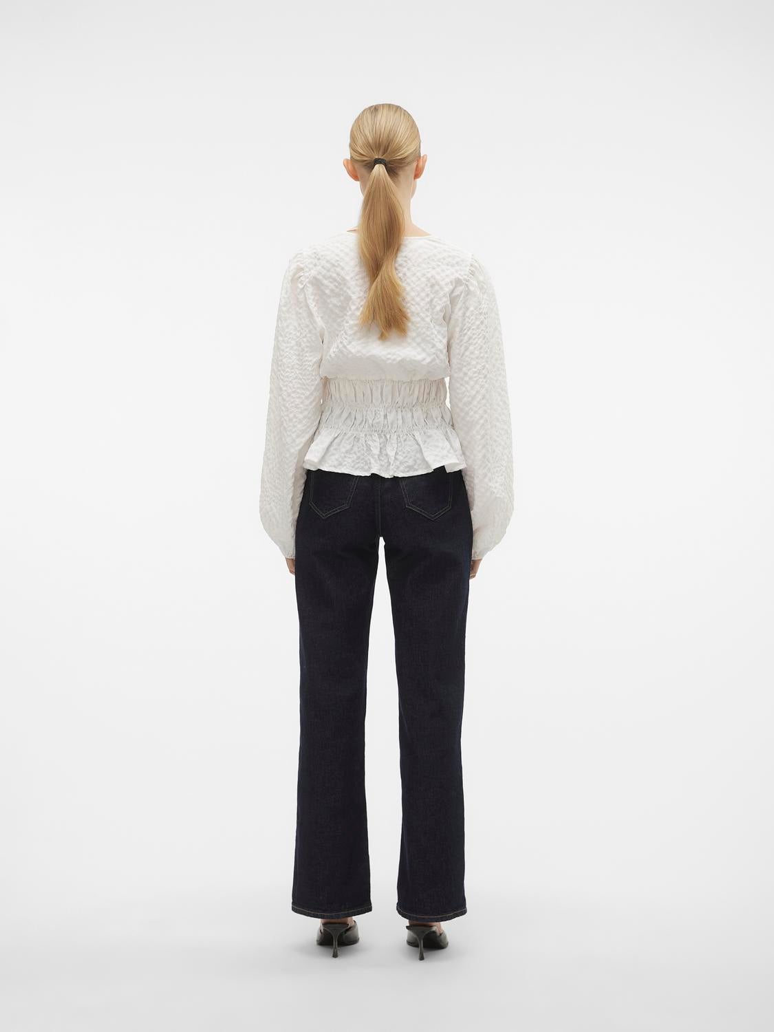VMLOVA Top