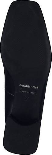 NeroGiardini Pumps
