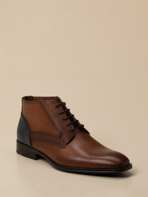 Boots-47012890519 Lloyd