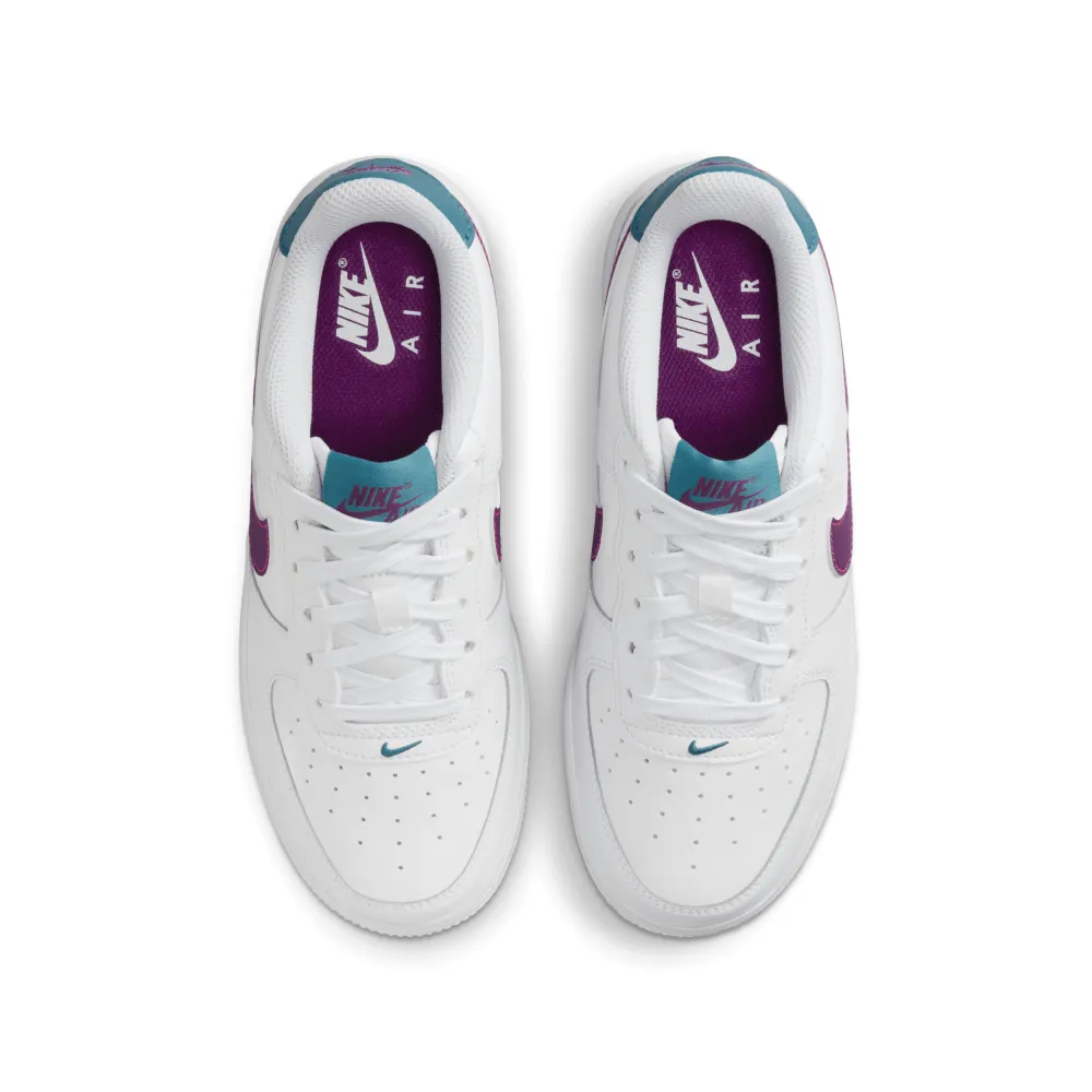 Nike Air Force 1 FV5948-108 / weiss