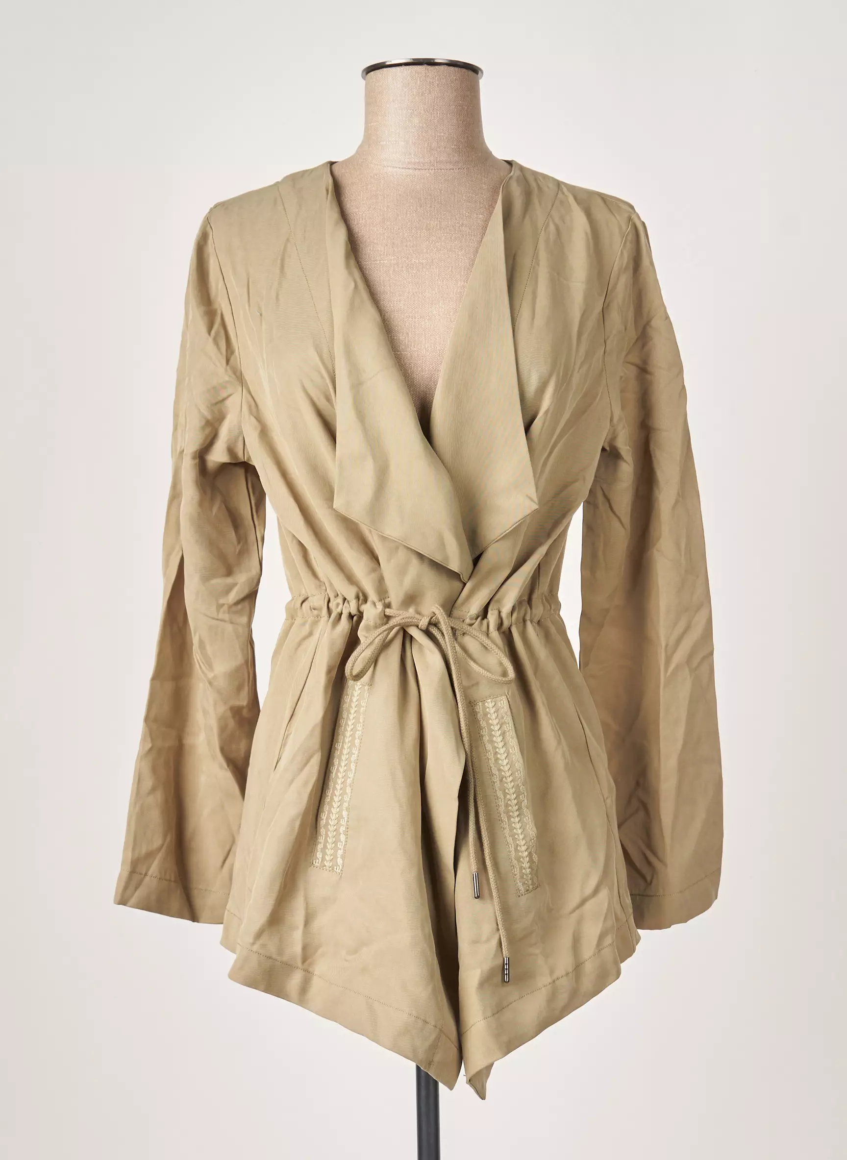 Cream Vestecasual Femme couleur vert