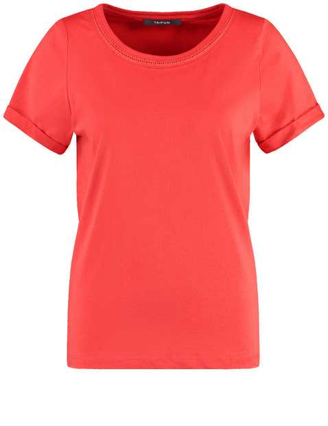 Basic T-Shirt