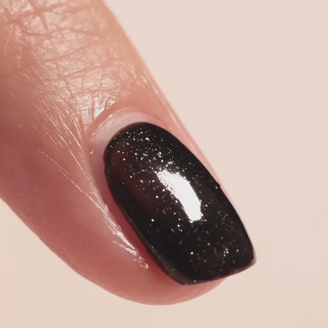 „Green™“ nagų lakas – 15 ml „Sparkles“