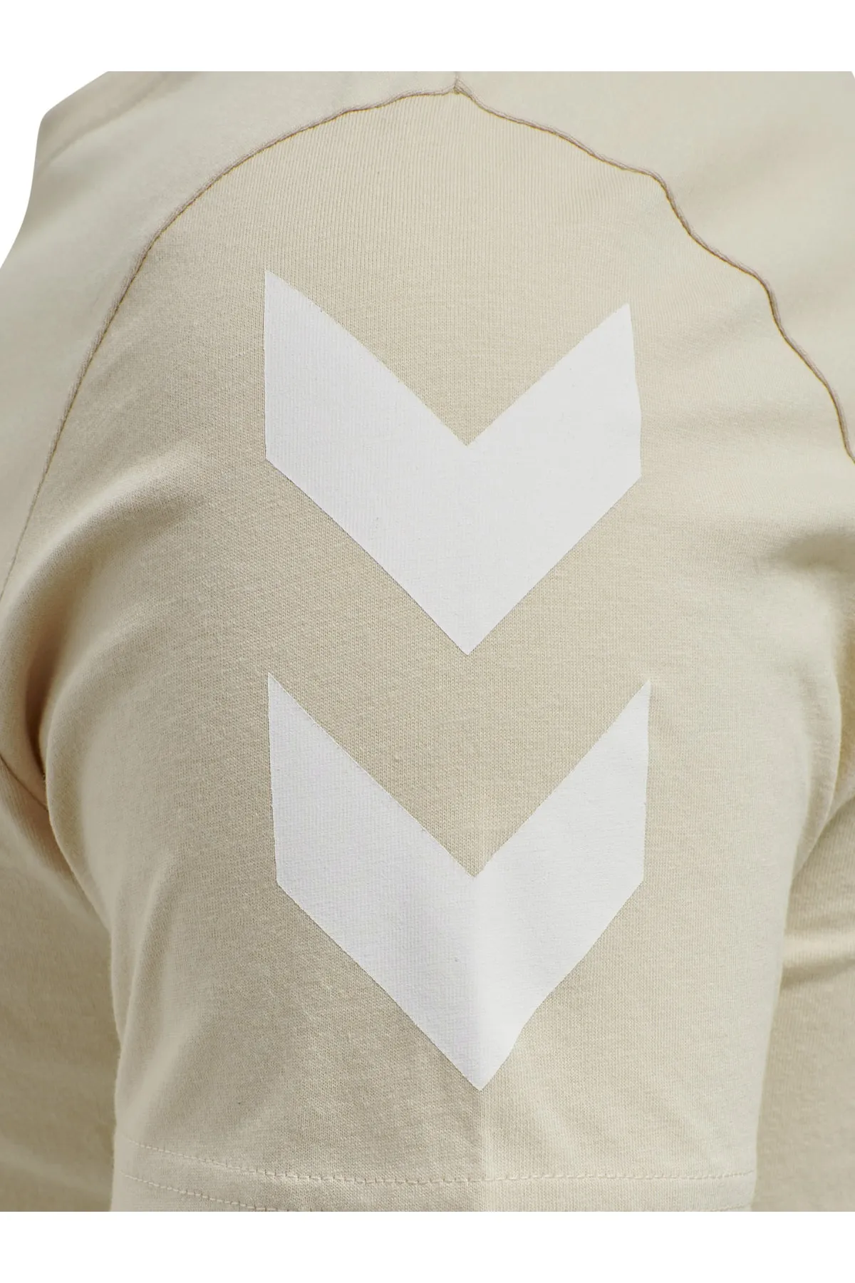hummel  hmlLEGACY CHEVRON T-SHIRT