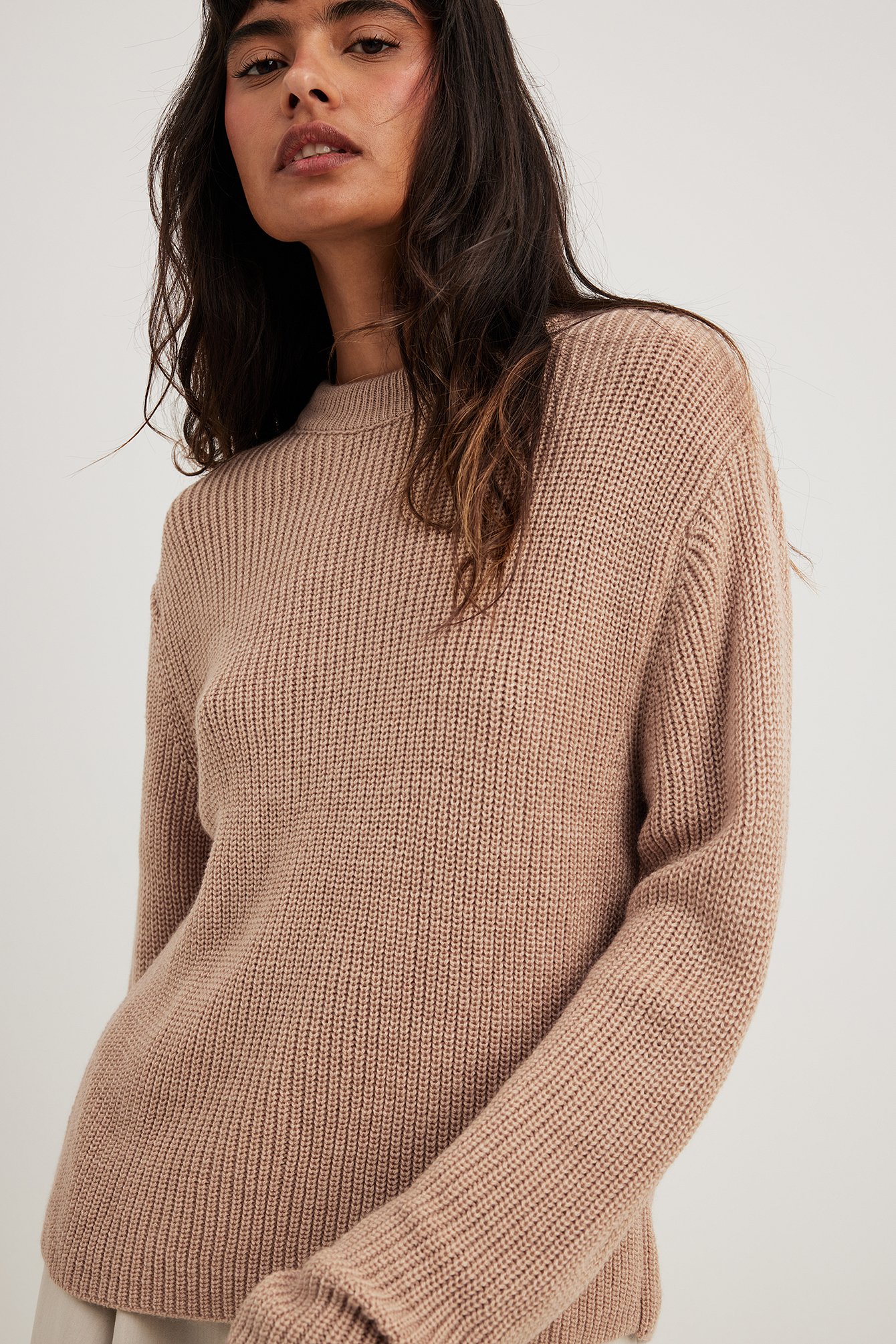 Rundhalsausschnitt Strickpullover