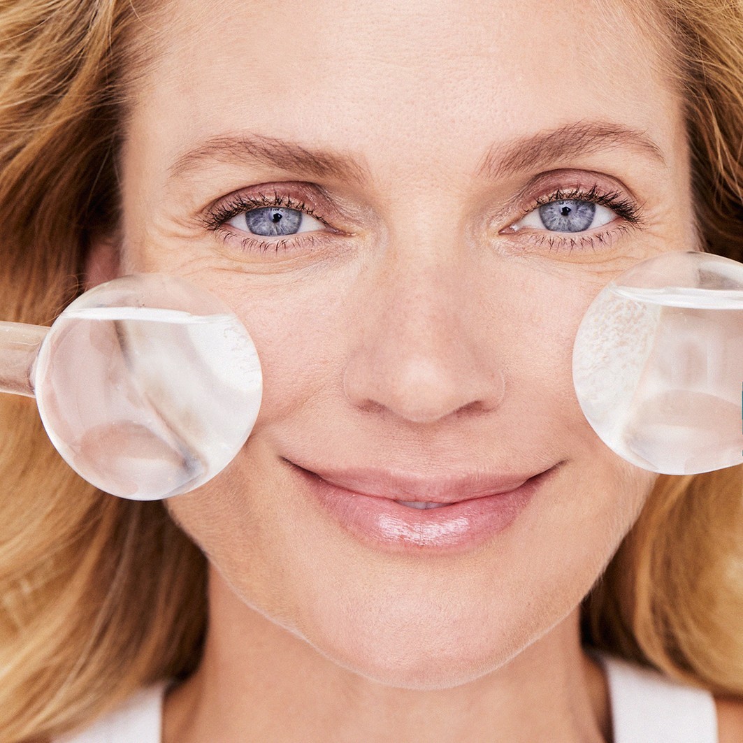 Facial Cryo Lift