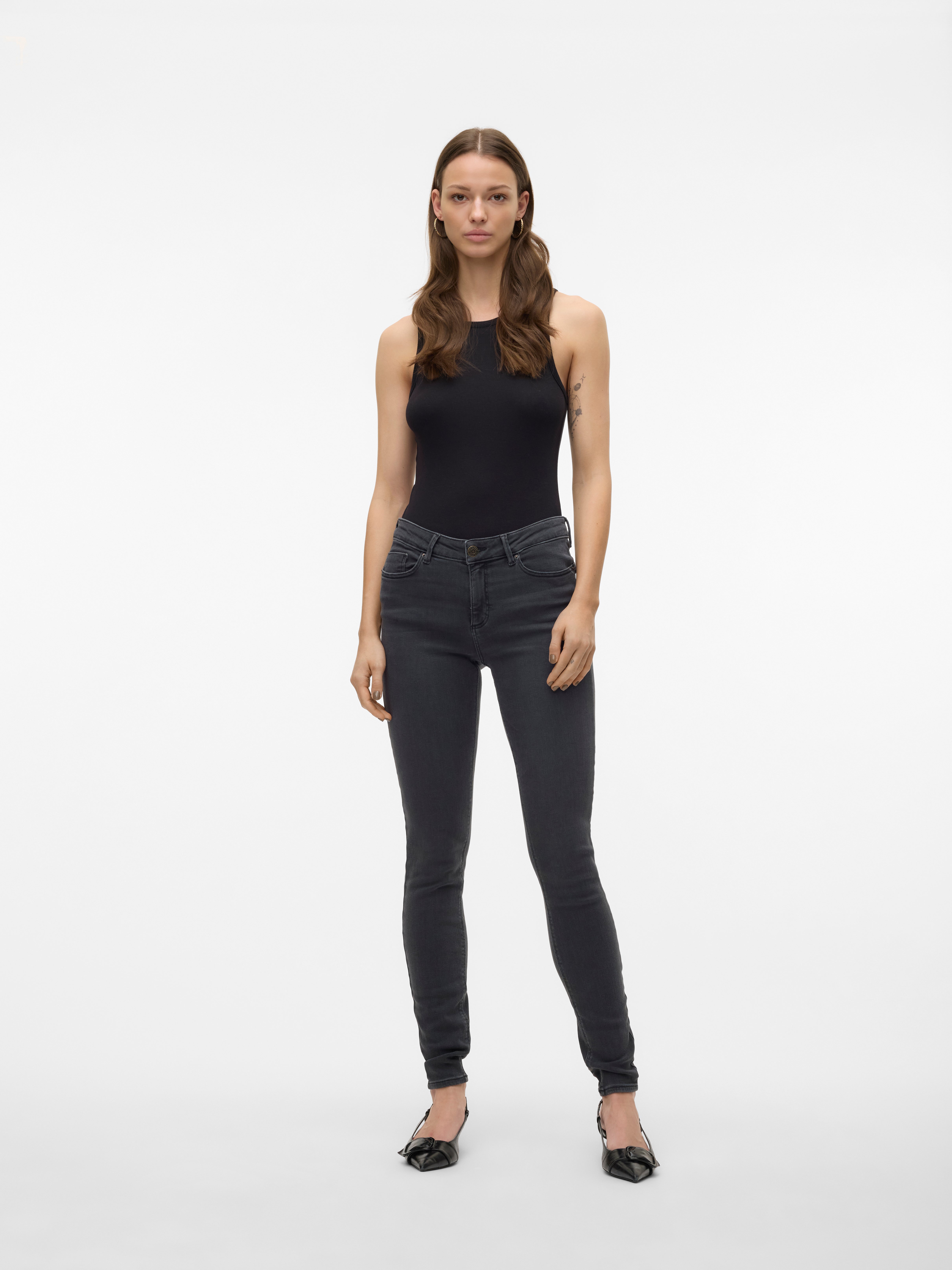 VMTANYA Mid Rise Skinny Fit Jeans