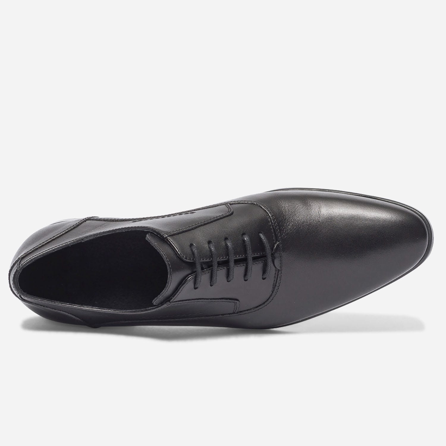 Richelieu noir en cuir