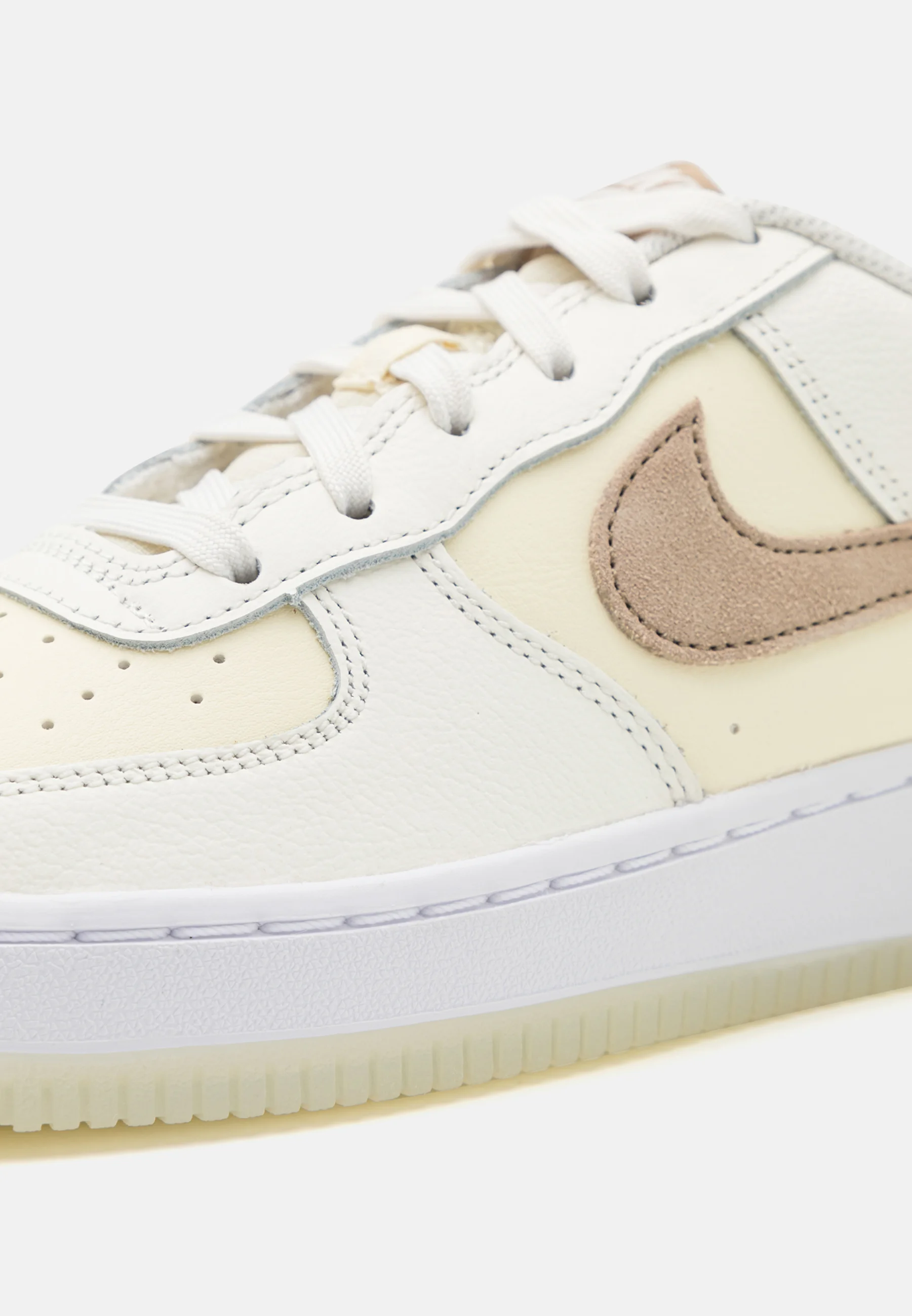 Nike Sportswear AIR FORCE 1 LV8 UNISEX - Zapatillas bajas