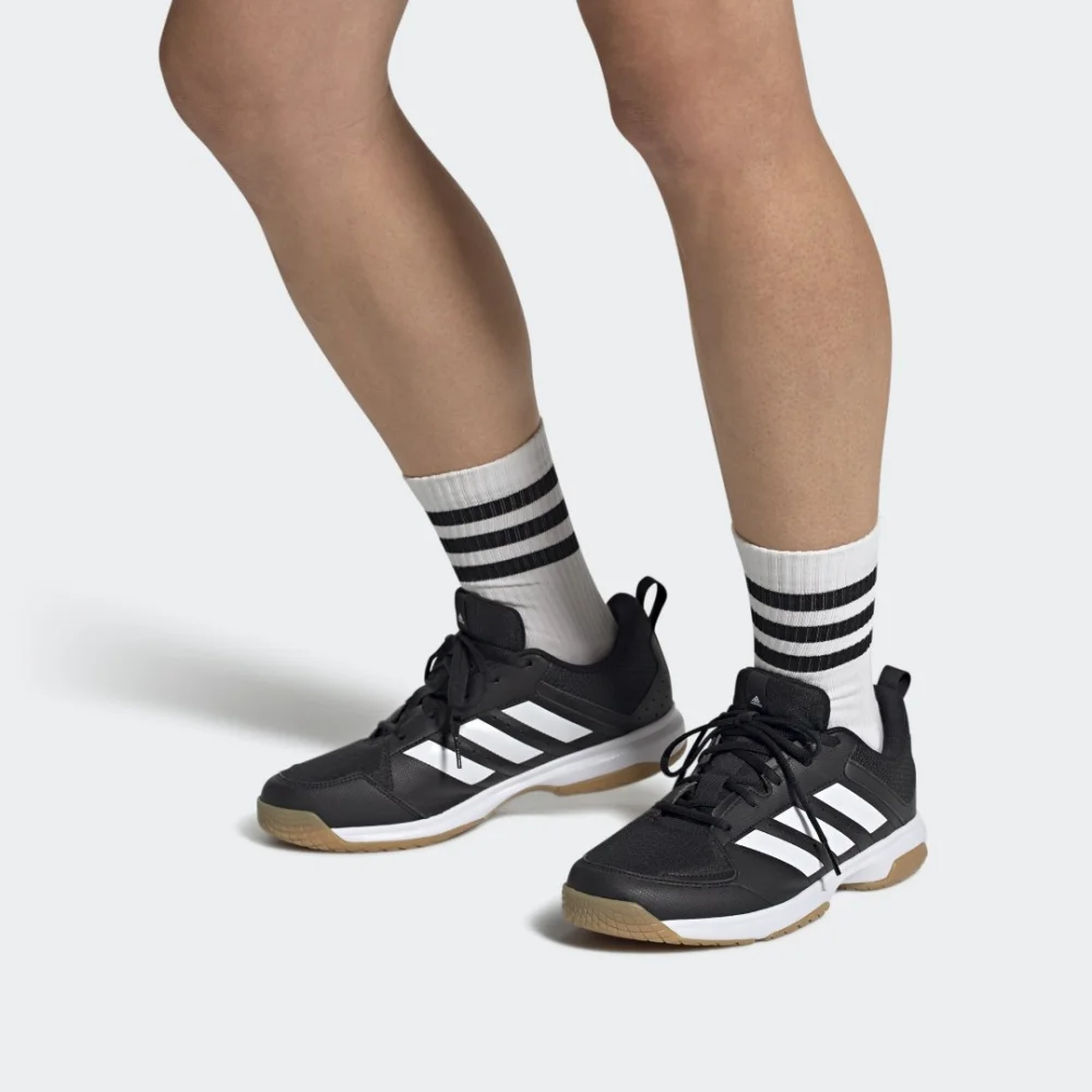 adidas Ligra 7 Indoor FZ4658 / schwarz