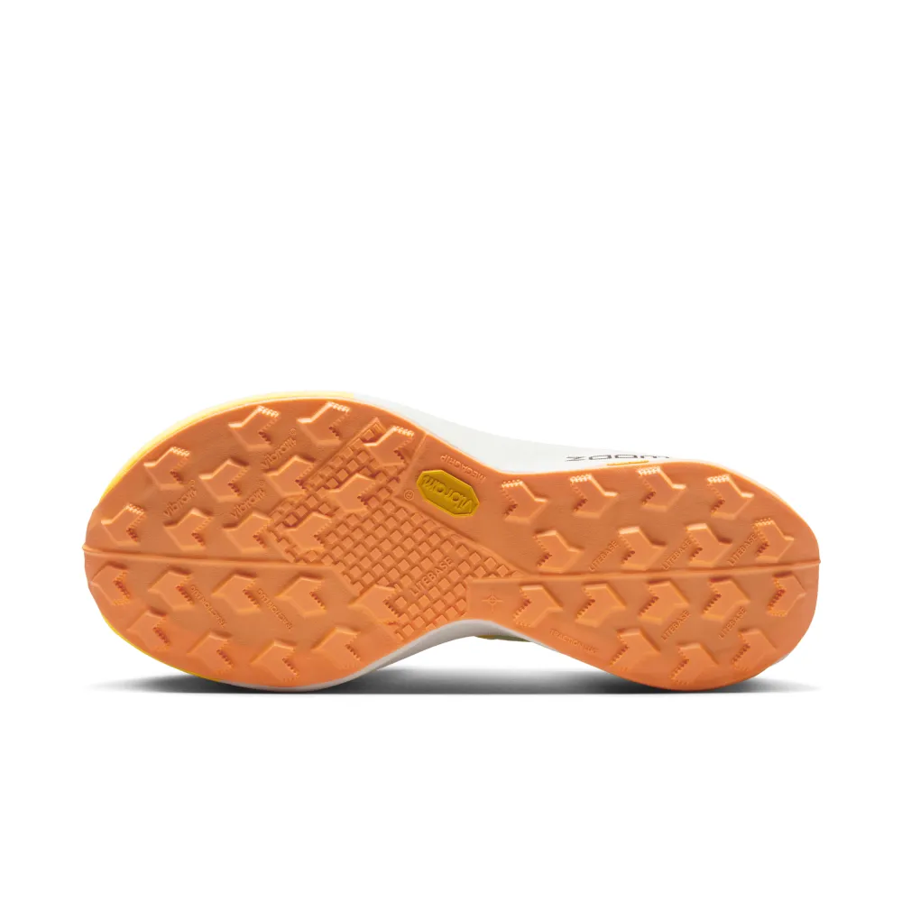 Nike Ultrafly DZ0489102 / weiss