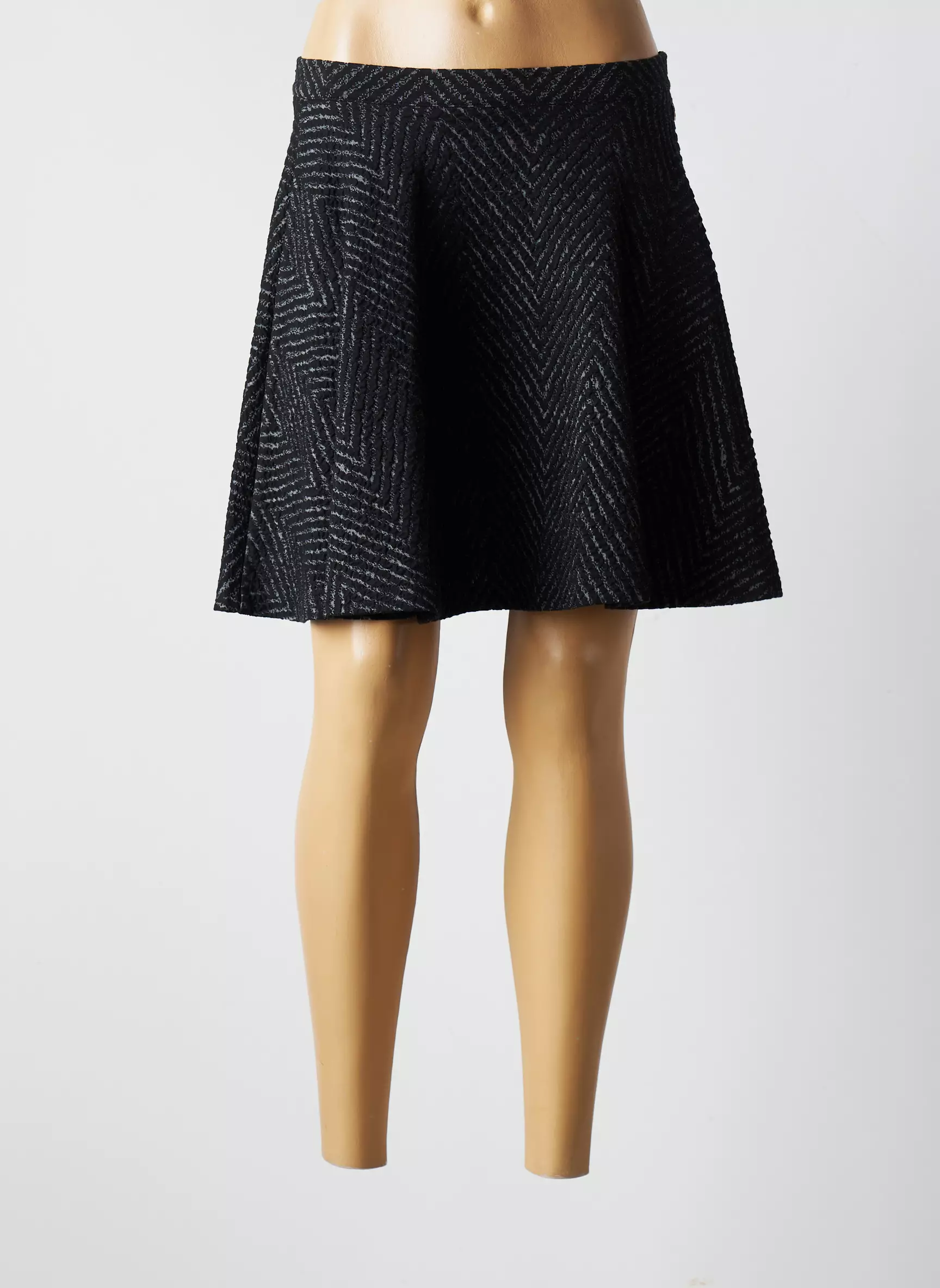 Blanc Boheme Jupes Courtes Femme couleur noir