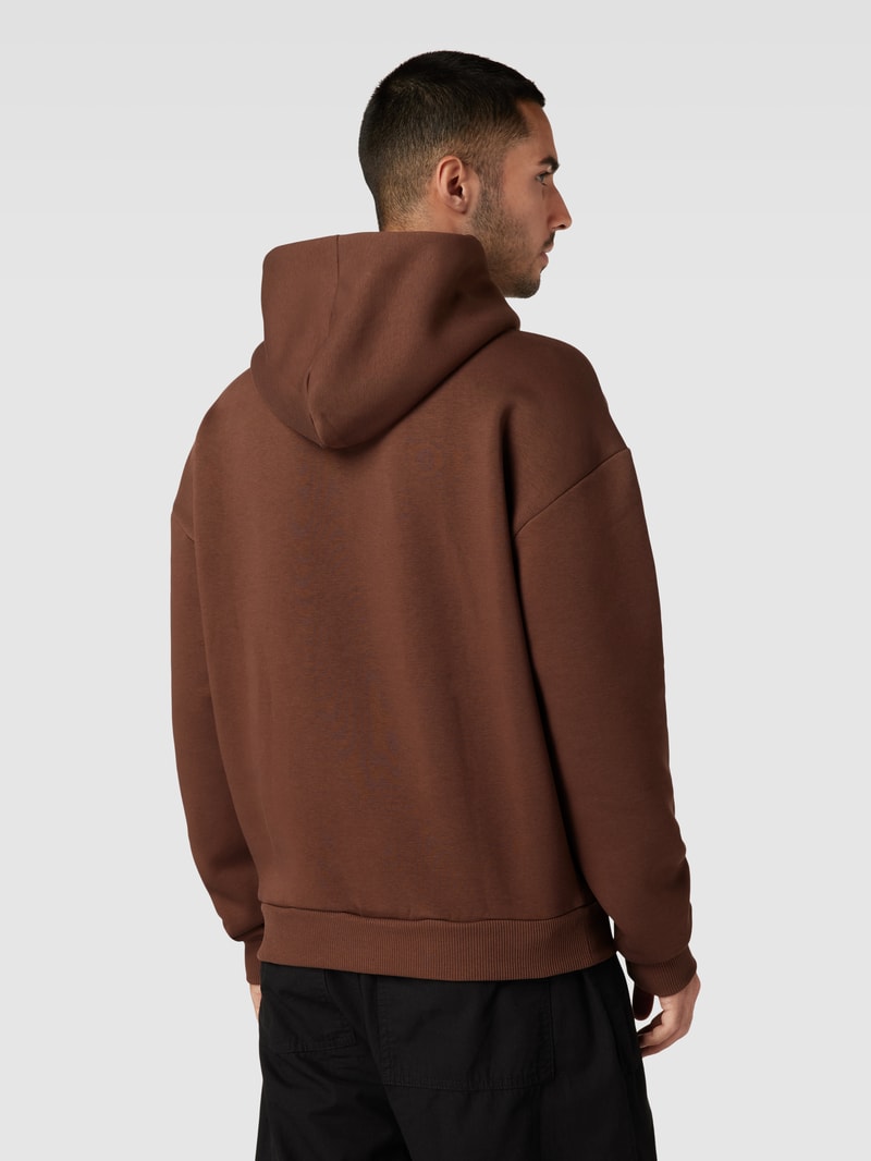 Hoodie mit Label-Print in dunkelbraun