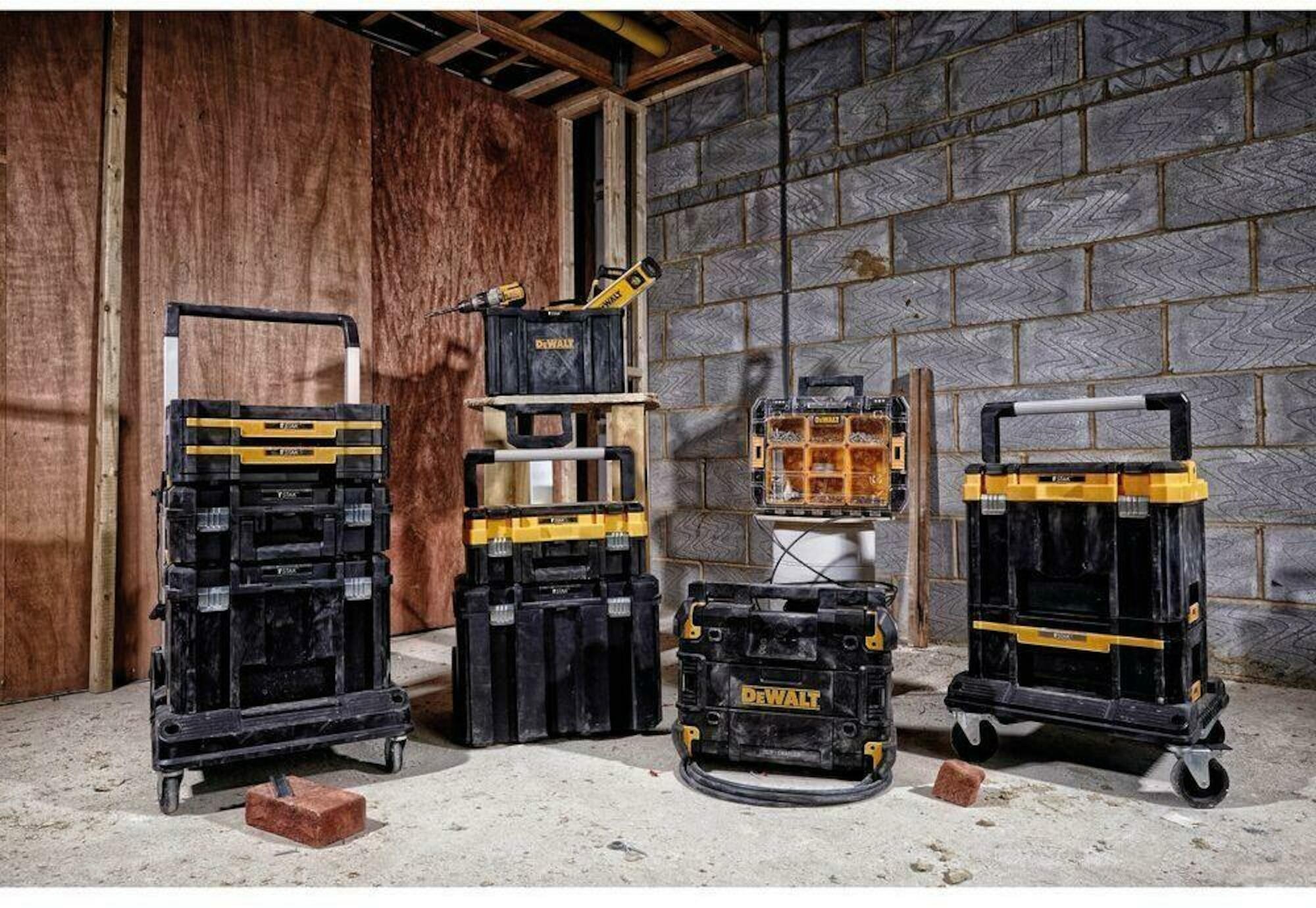 DeWalt Accessories DWST1-71228 Tstak tool box