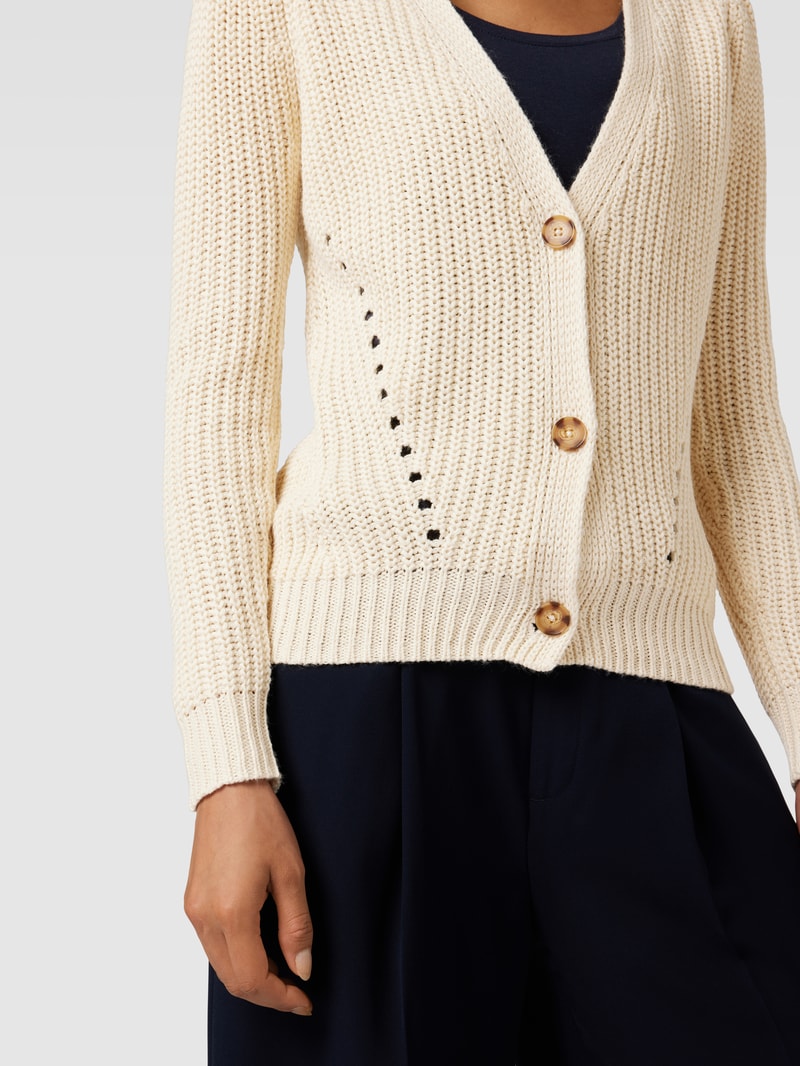 Cardigan mit V-Ausschnitt im unifarbenen Design Modell 'Remone' in offwhite