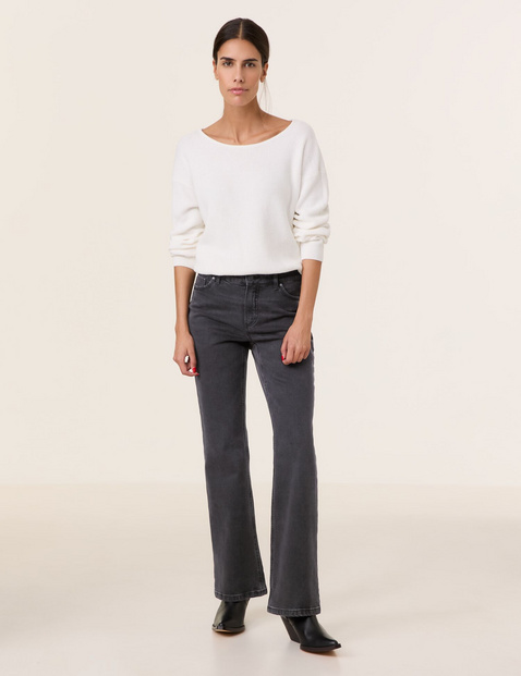5-Pocket Jeans mit ausgestelltem Bein
