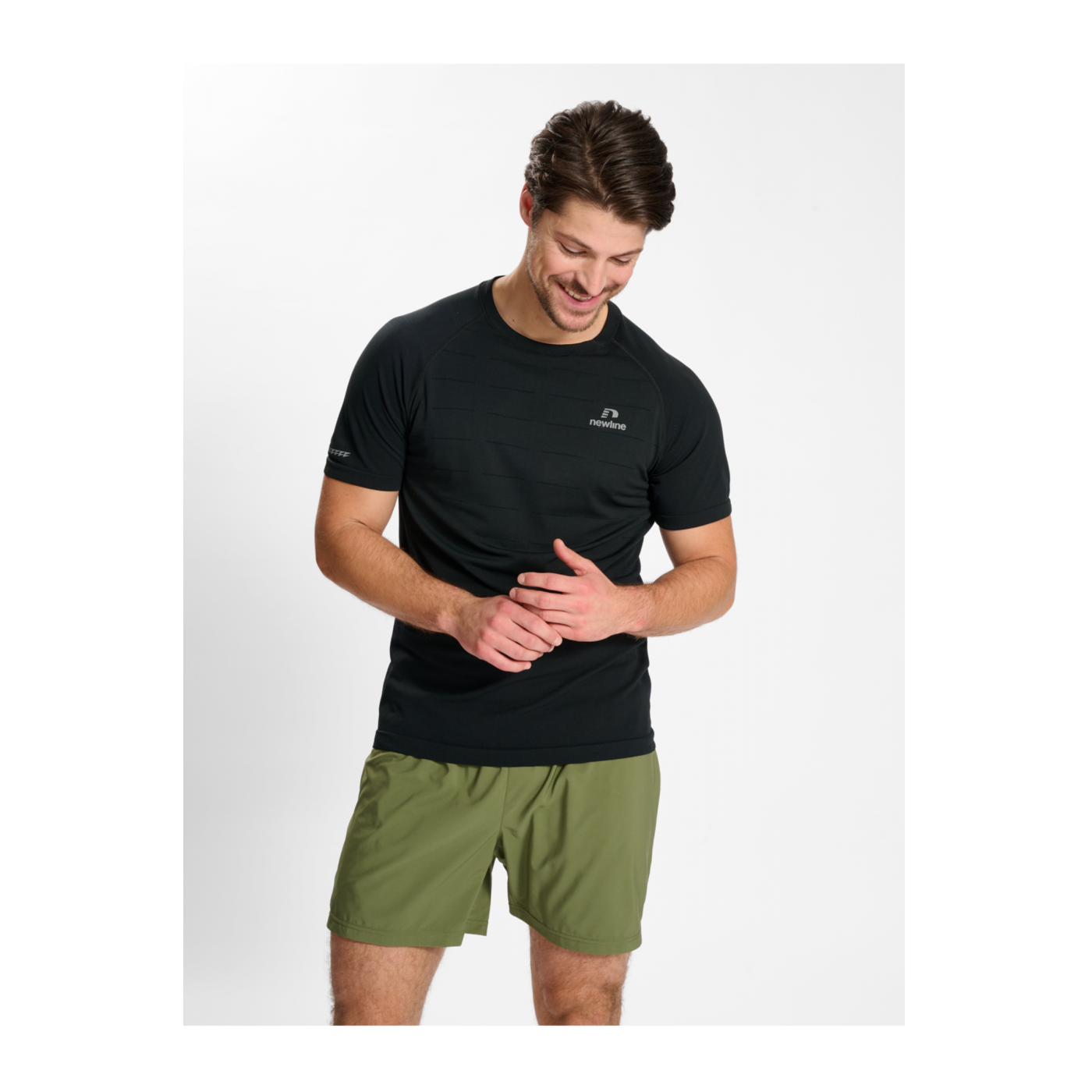 Newline nwlRIVERSIDE Seamless T-Shirt F2001