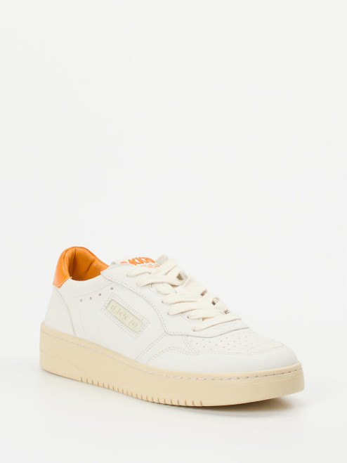 Sneaker-16637950064 Back 70