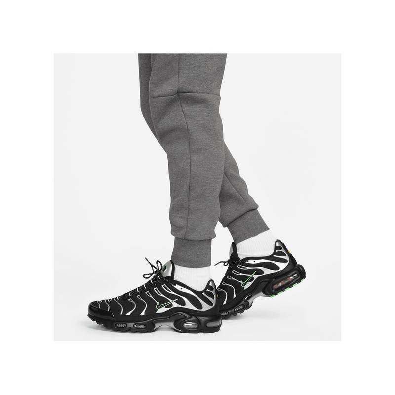 Nike FC Liverpool Tech Fleece Jogginghose Trainingshose