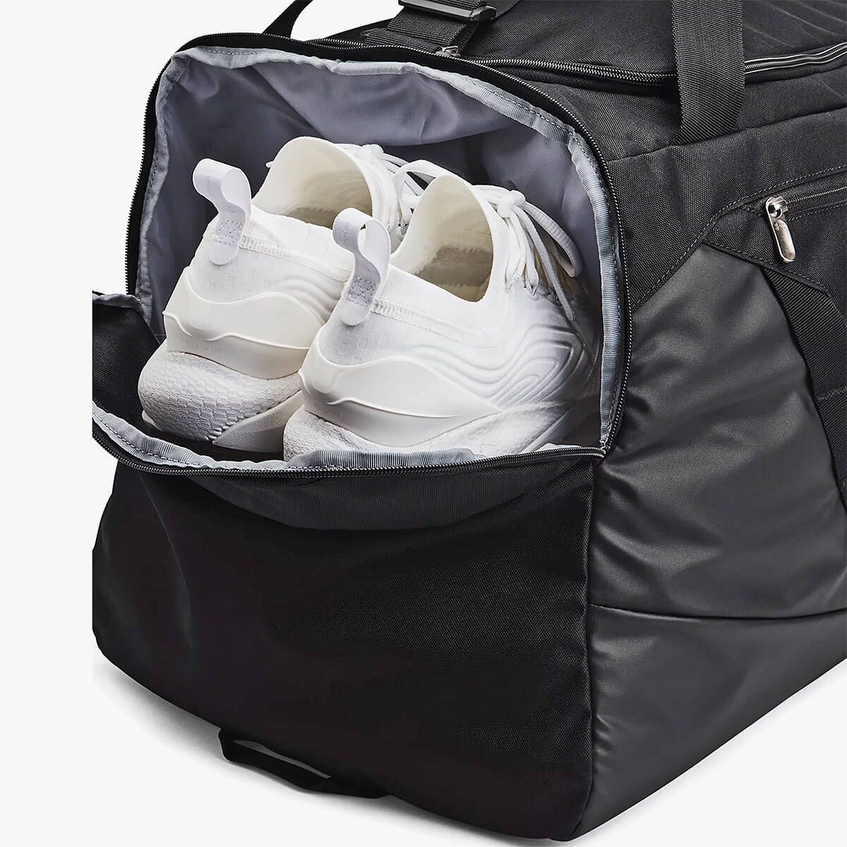 Undeniable 5.0 LG Duffle Bag