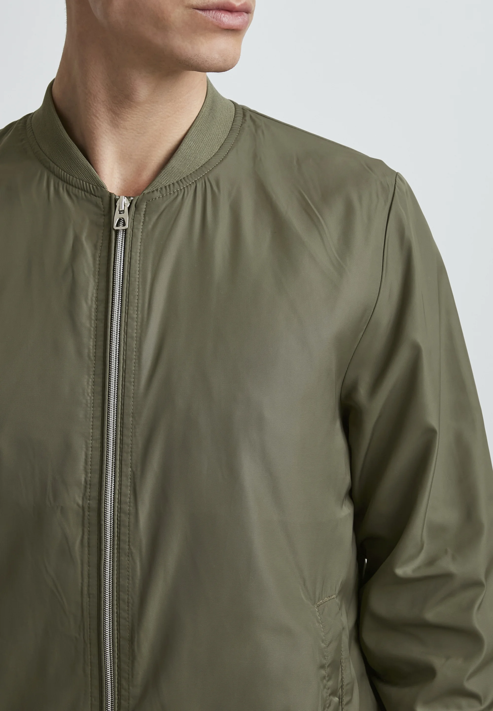 11 Proyecto PRMILFORD - Chaqueta bomber