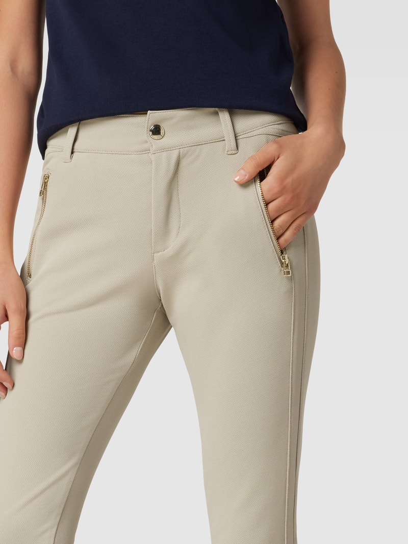 Stoffhose mit Reißverschlusstaschen Modell 'Vision' in beige
