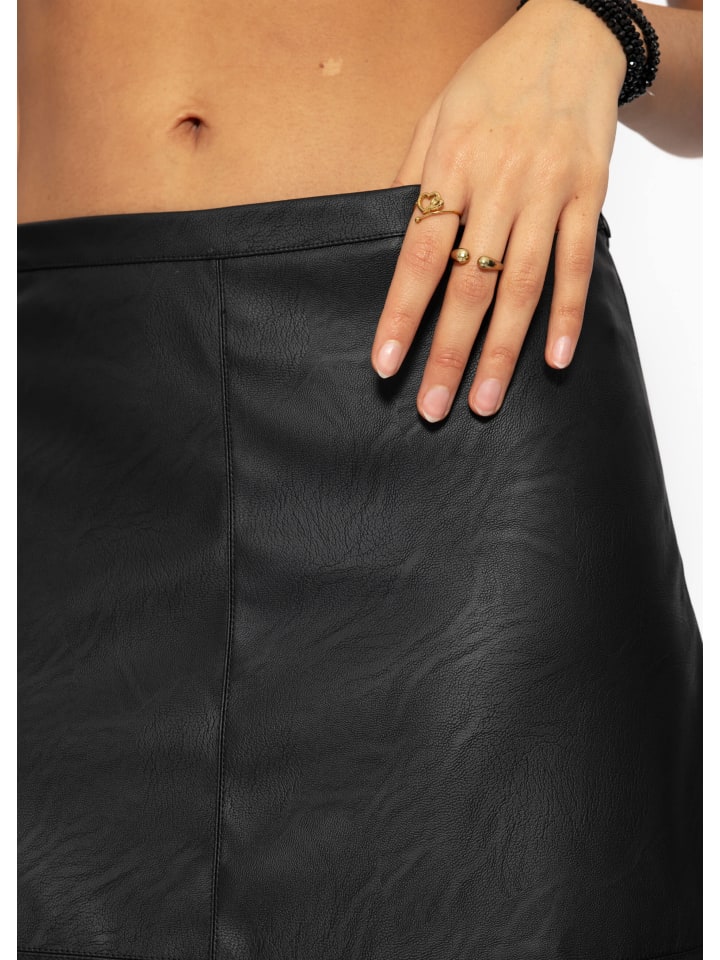 SASSYCLASSY Ausgestellter Kunstleder Rock in Schwarz günstig kaufen
