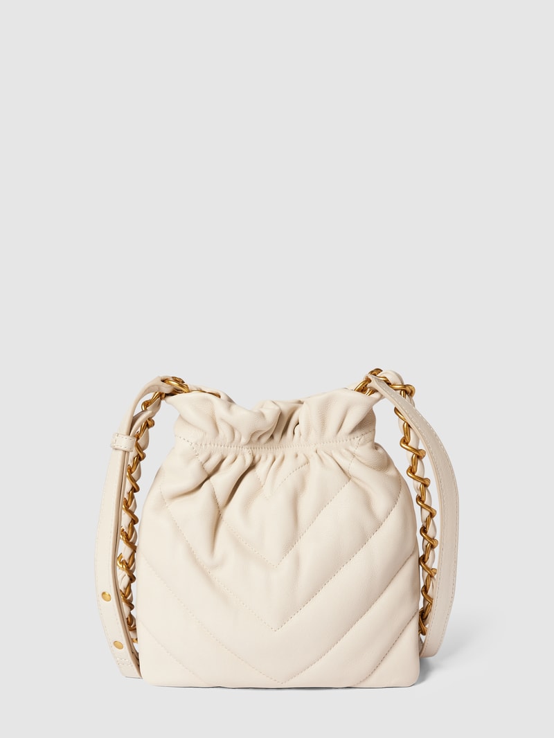 Umhängetasche mit Ziernähten Modell 'SILKY' in offwhite