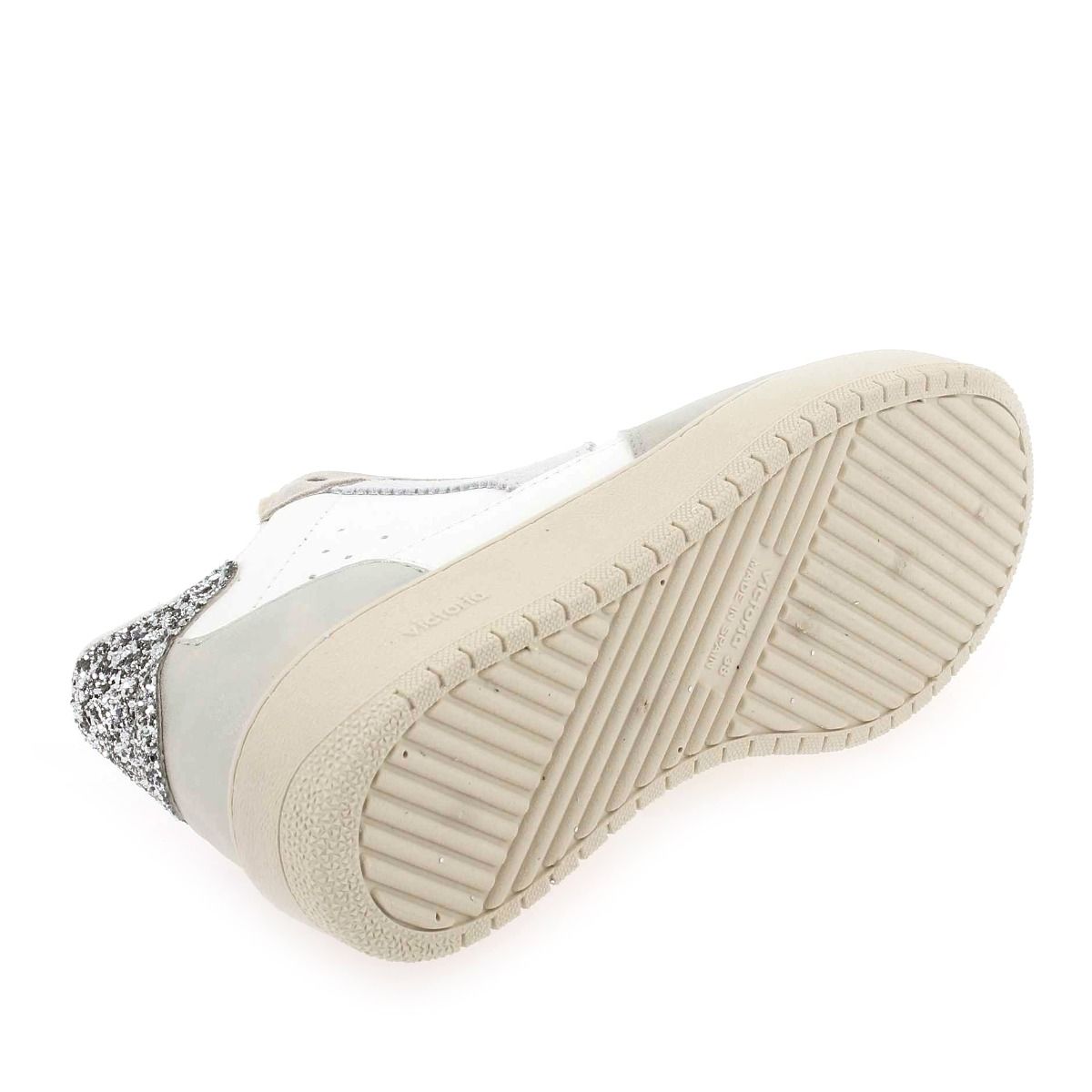 Victoria  1258243 - Argent blanc