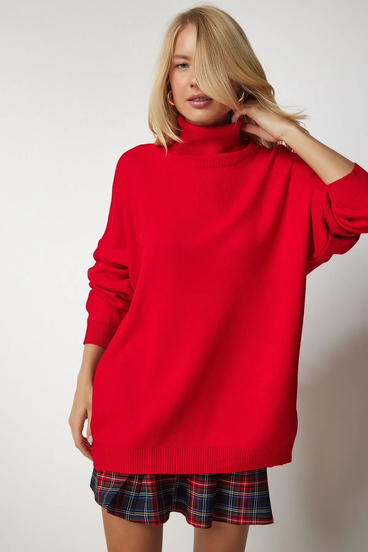 Happiness İstanbul  Roter Rollkragenpullover in Übergröße für Damen BV00084