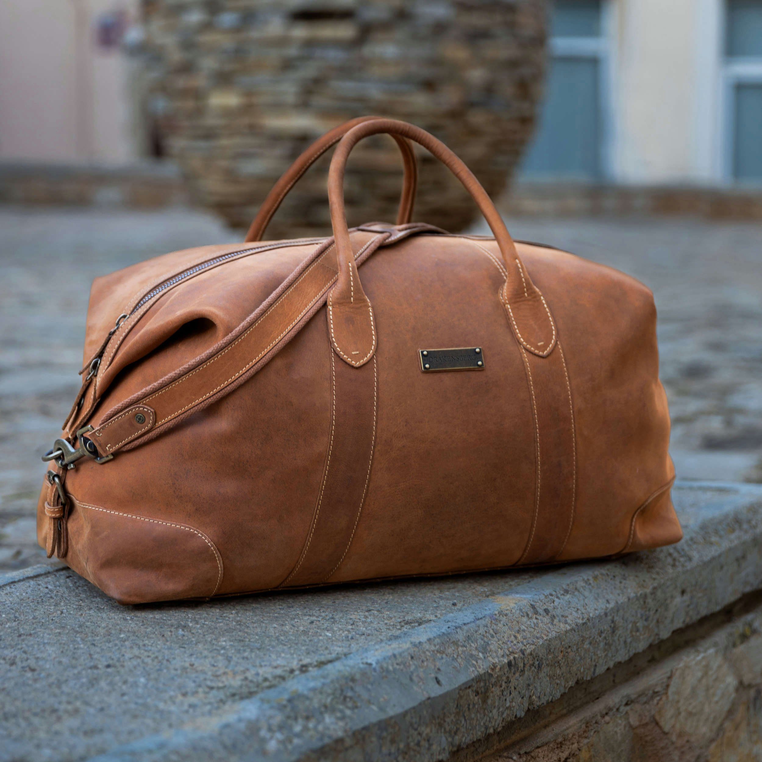 DRAKENSBERG Reisetasche Weekender David & Kulturbeutel Ben Havanna-Braun, handgemacht aus hochwertigen Büffelleder, für Damen und Herren