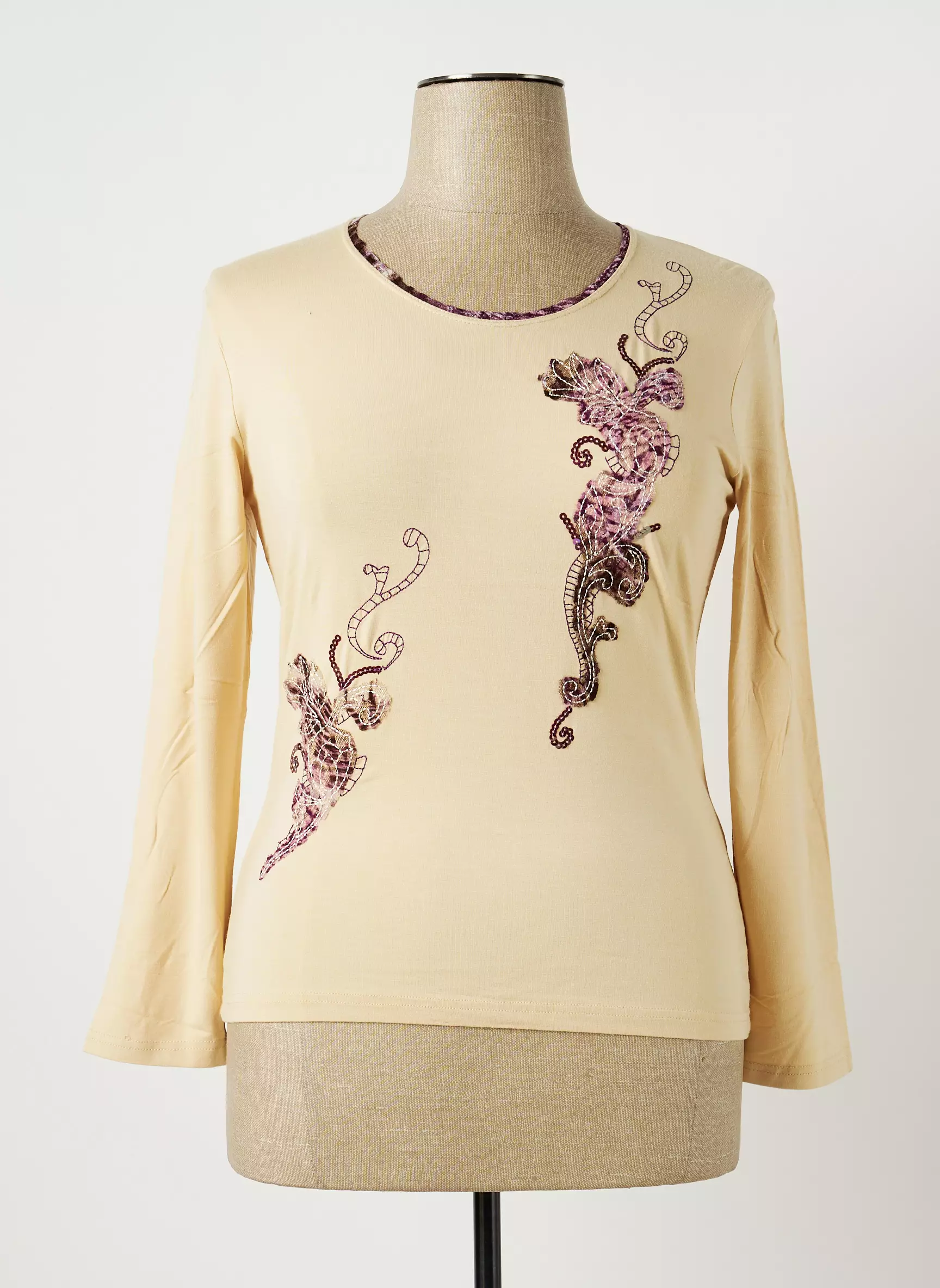 Jean Delfin Tshirts Femme couleur beige