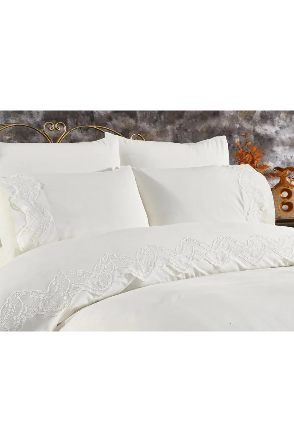 Çeyiz Diyarı  Französisches Spitzen-Hanzade-Mitgift-Bettbezug-Set, Creme