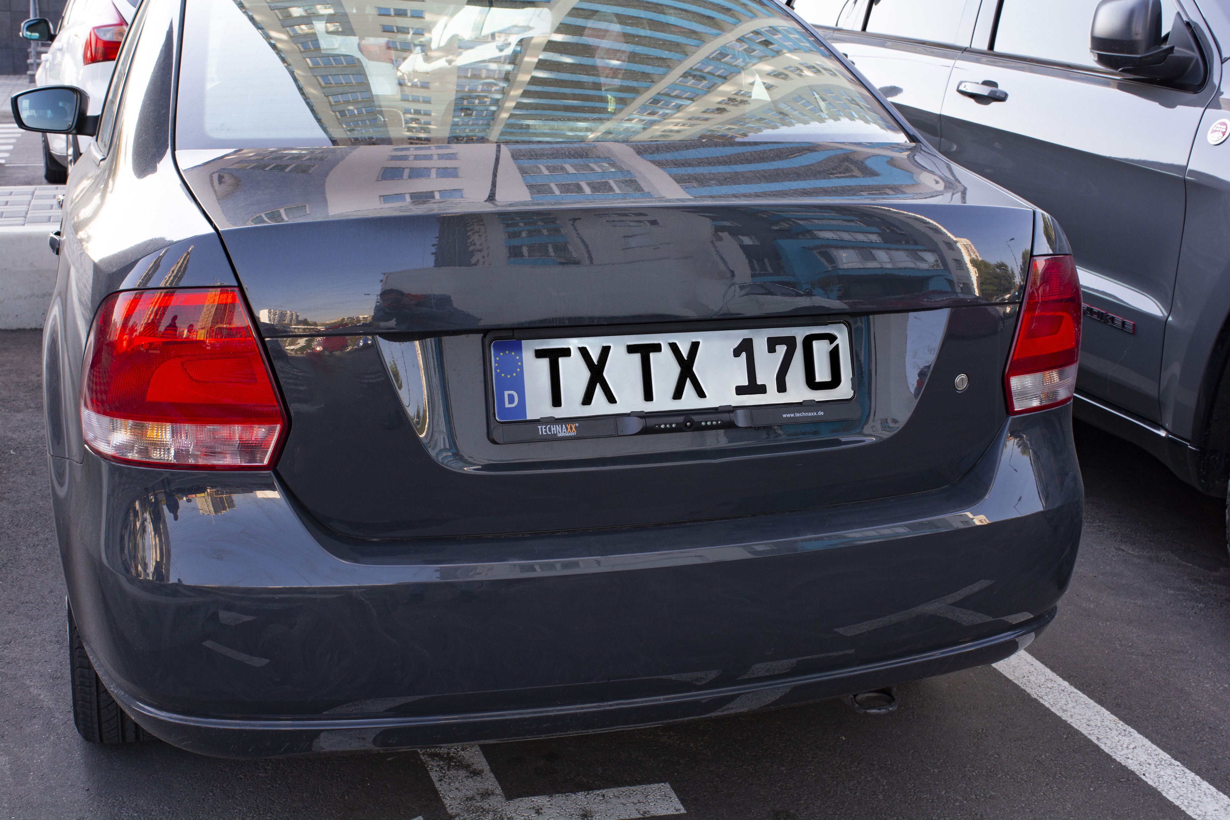 Funk-Rückfahrkamera-System TX-170 von Technaxx - ATU