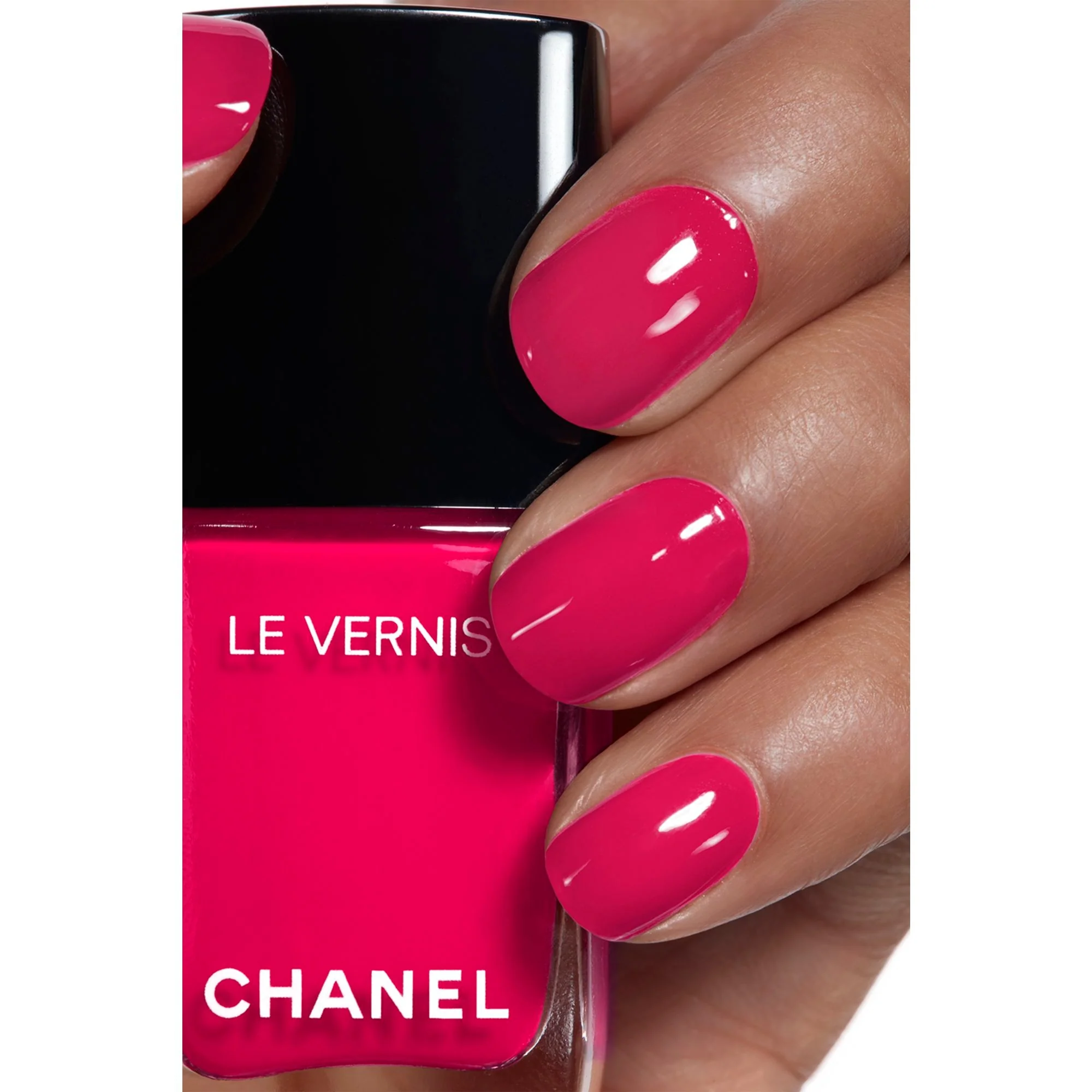 LE VERNIS - COLORE E BRILLANTEZZA LUNGA TENUTA