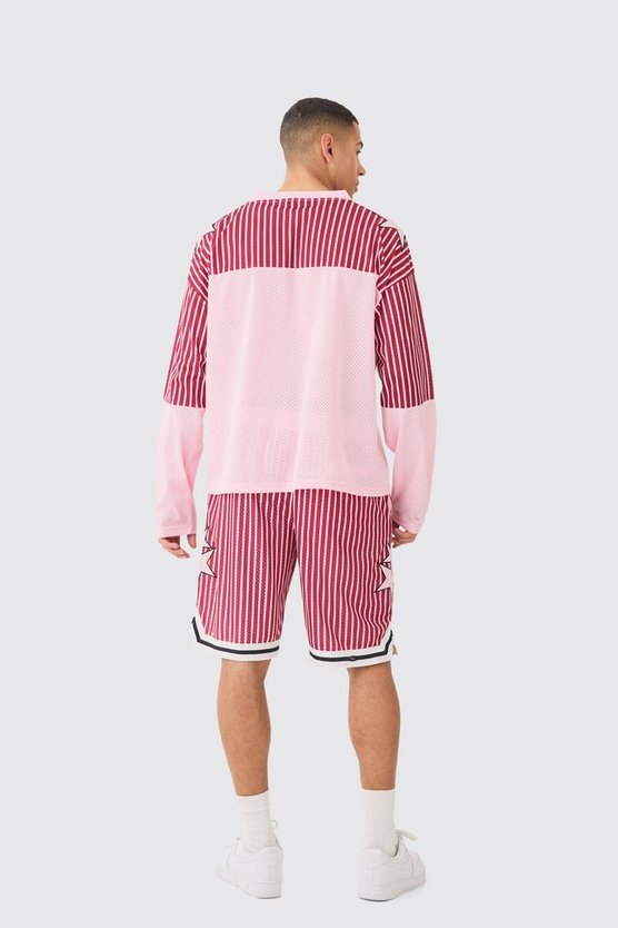 Lockere gestreifte Mesh-Shorts