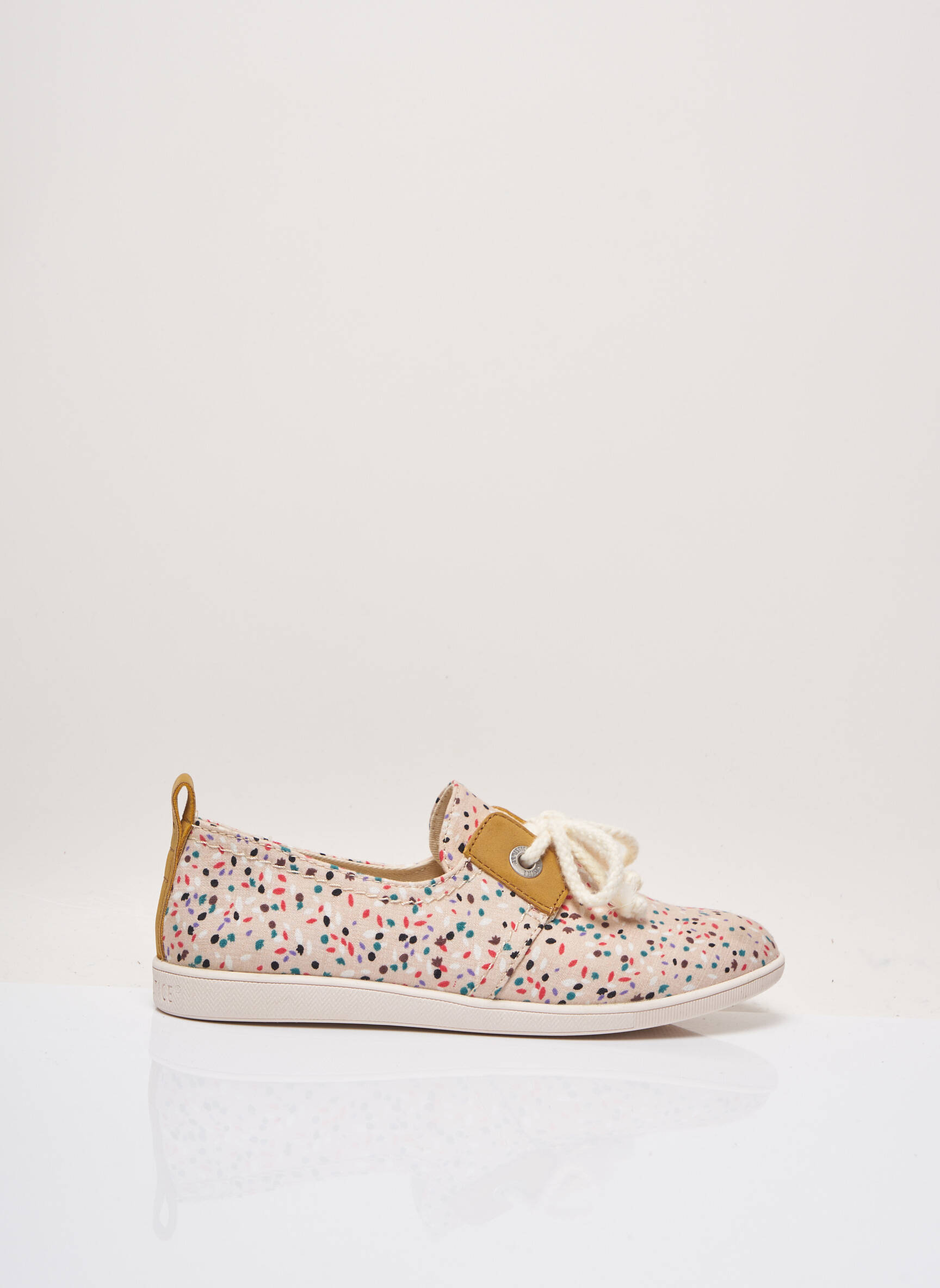 Armistice Baskets Femme couleur beige