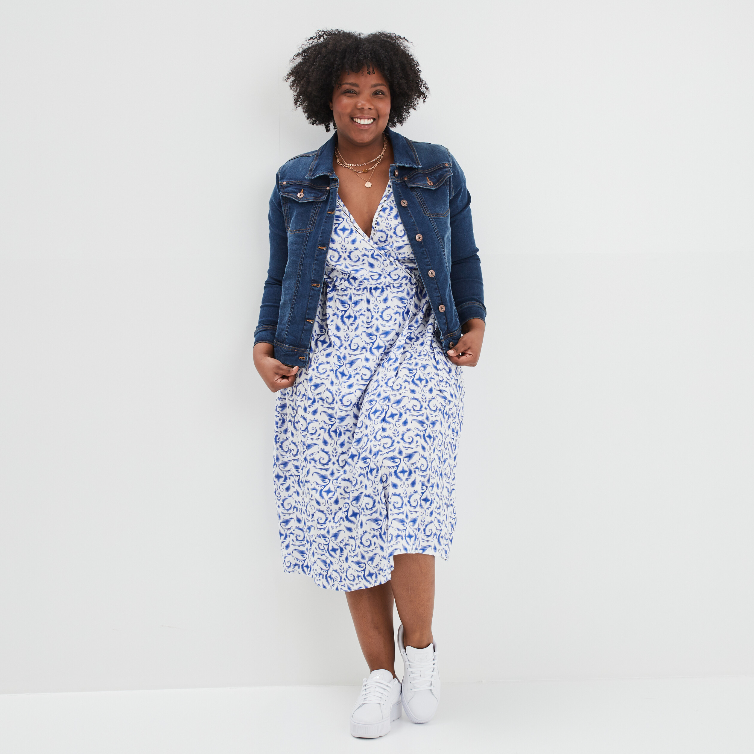 Blouson droit en jean denim stone femme grande taille | La Halle