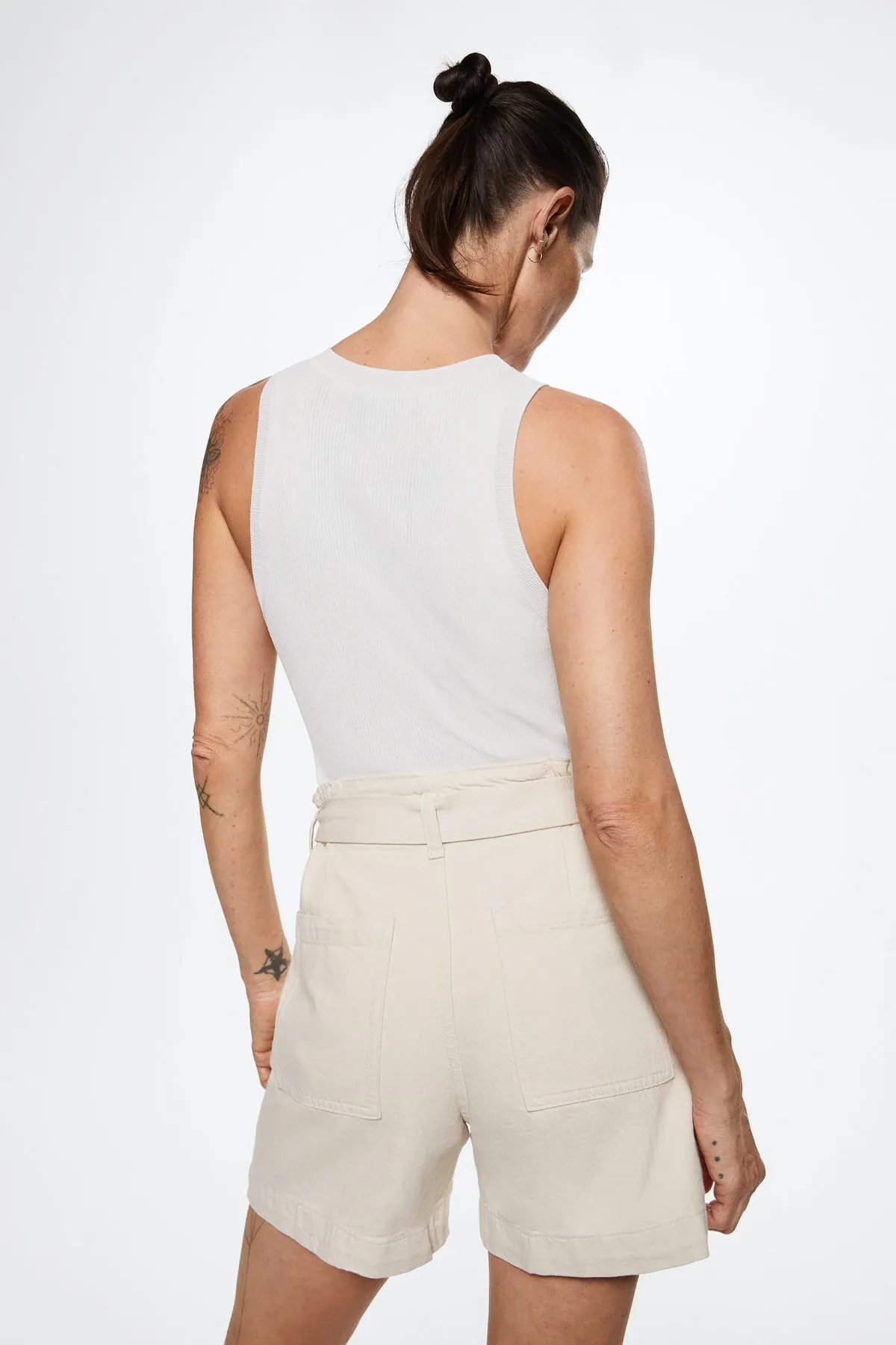 MANGO  Ecru Damen Shorts & Bermuda 37020079