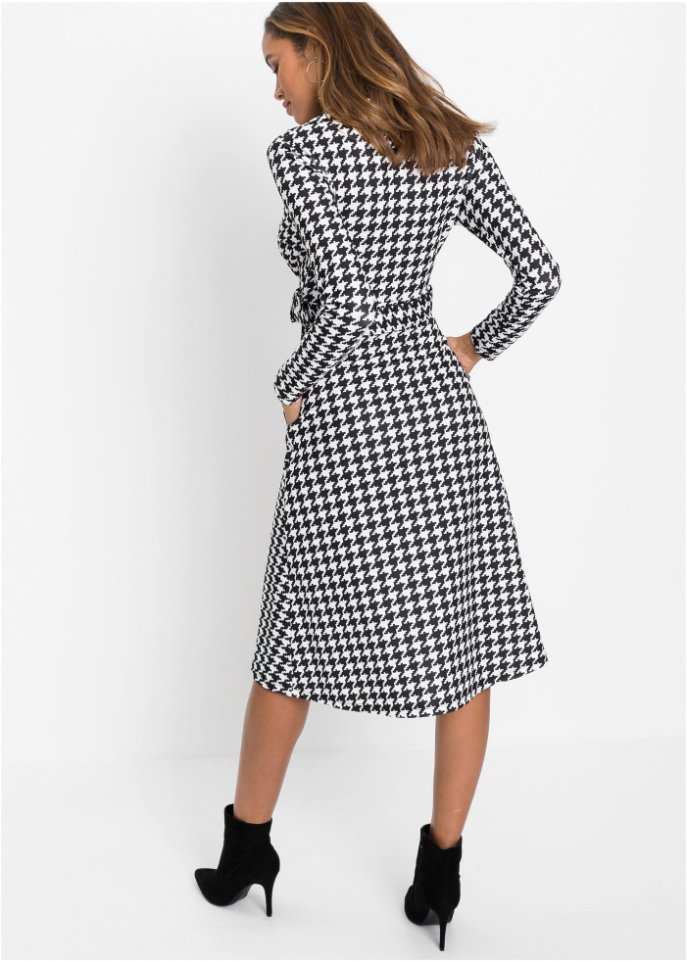 Kleid im Businessstil