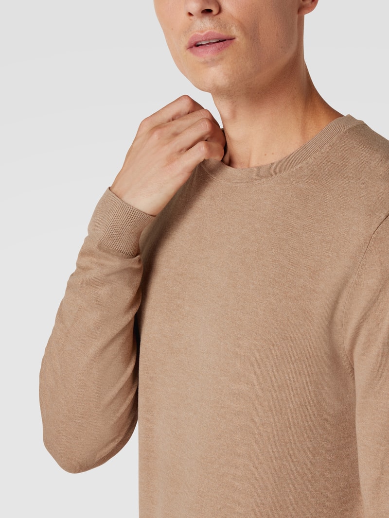Pullover mit geripptem Rundhalsausschnitt in sand meliert