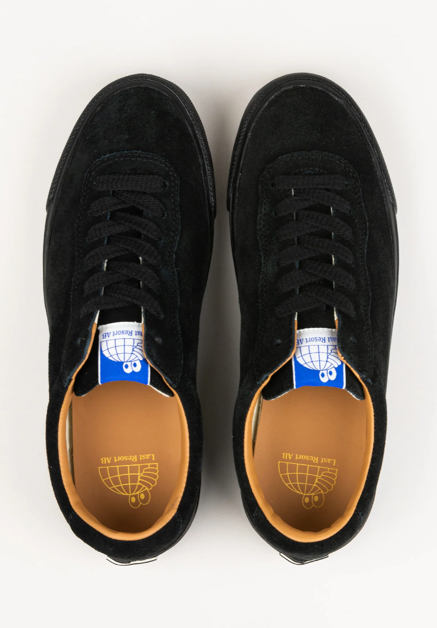 VM001 Suede Low