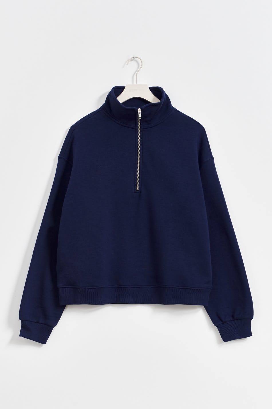 Zip sweater