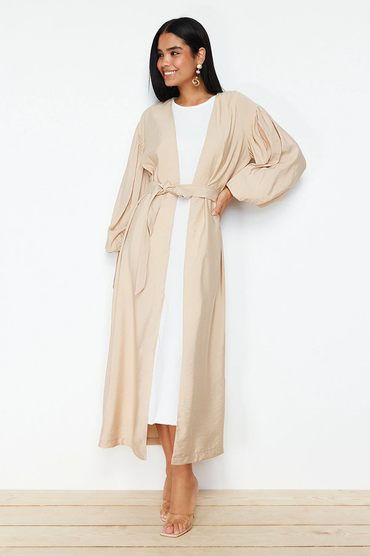 Trendyol Modest  Lange gewebte Mütze mit Steingürtel & Ferace & Abaya TCTSS24KF00001