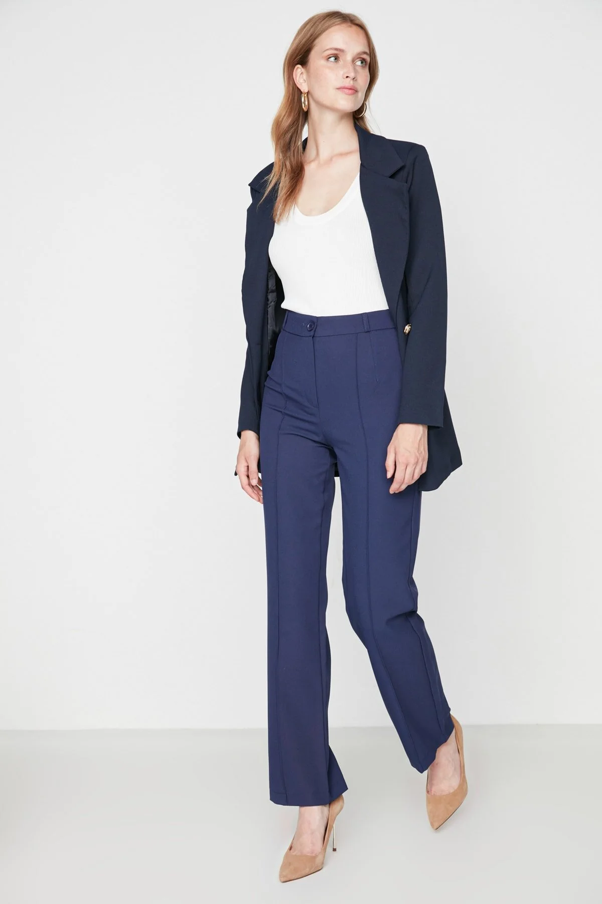 Trendyol Collection  Marineblaue, gerade geschnittene, gerippte, genähte Webhose mit hoher Taille TWOSS21PL0093