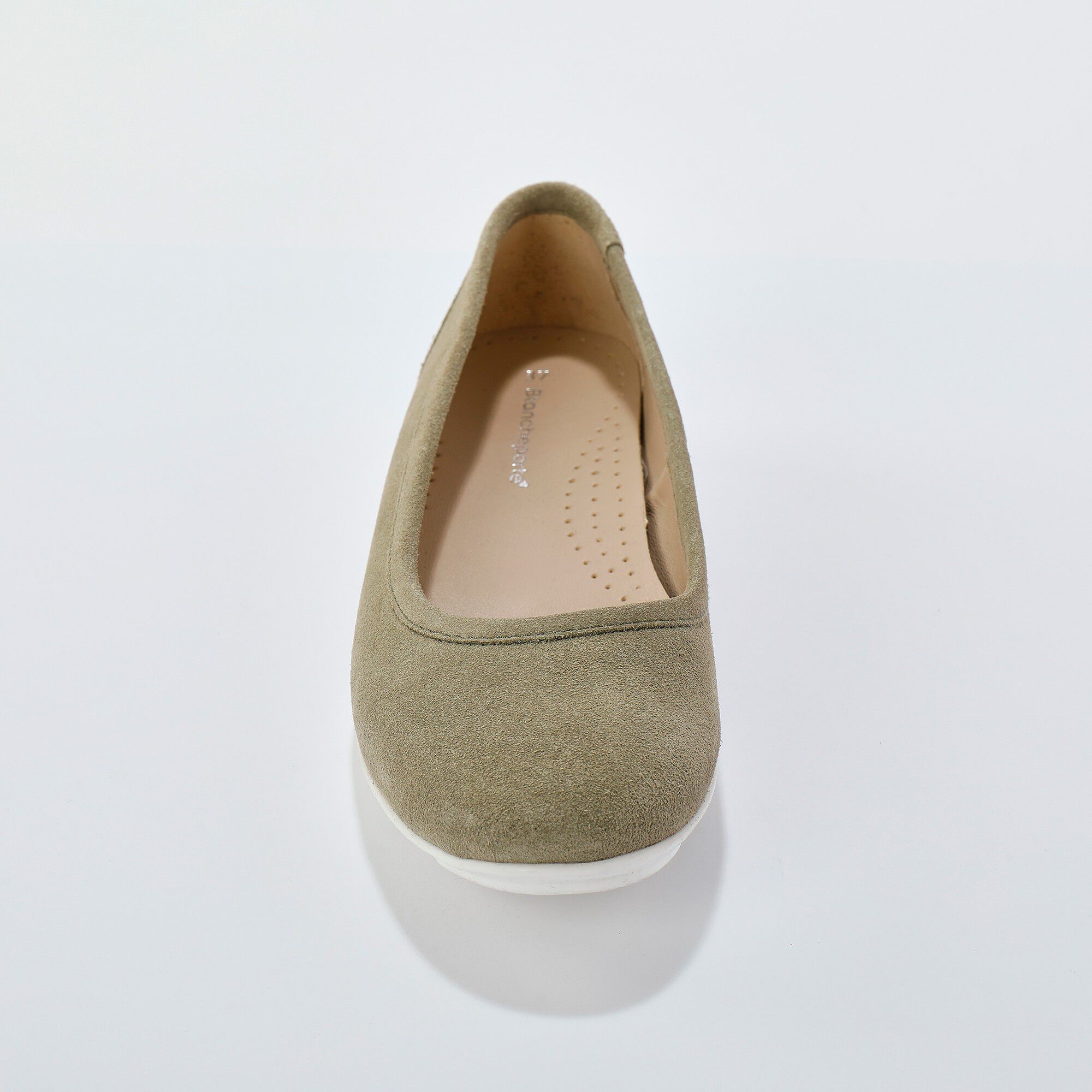 Ballerines croûte de cuir, semelle crantée