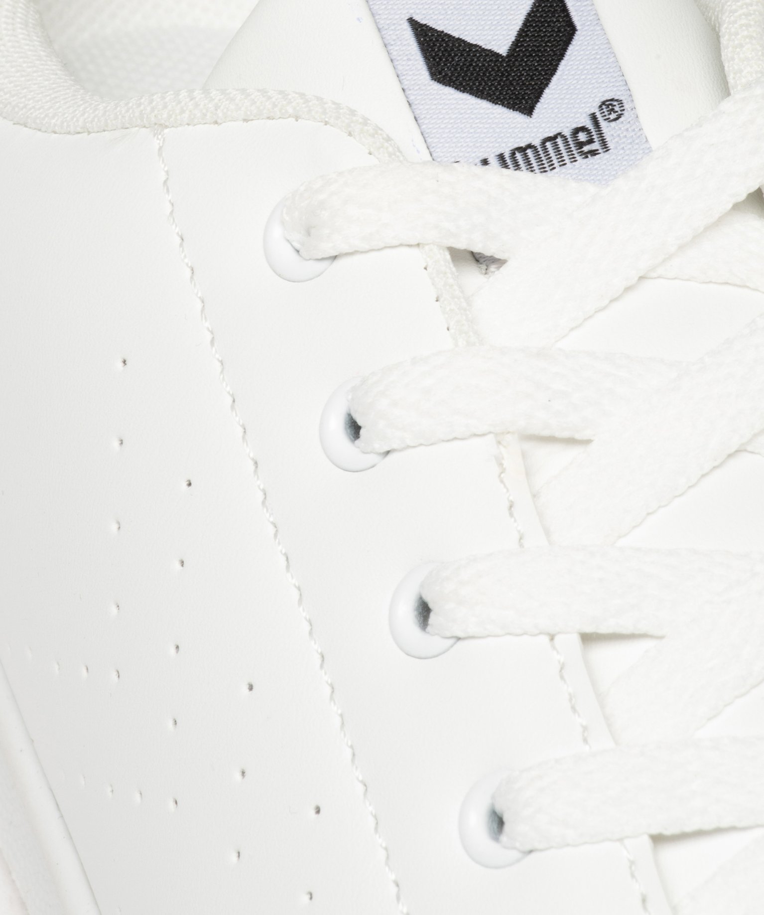 Baskets homme unies style rétro à lacets - Hummel Busan blanc | GEMO