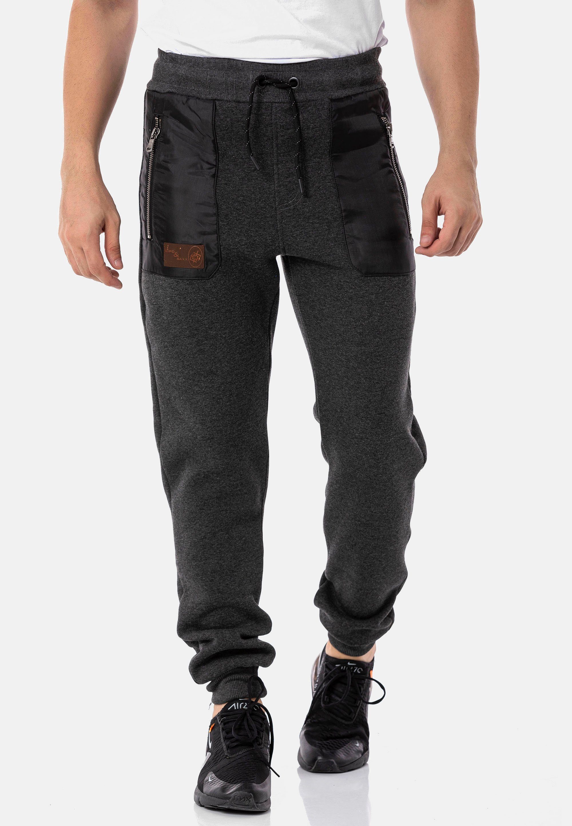 Cipo & Baxx Sportanzug, in sportlichem Look